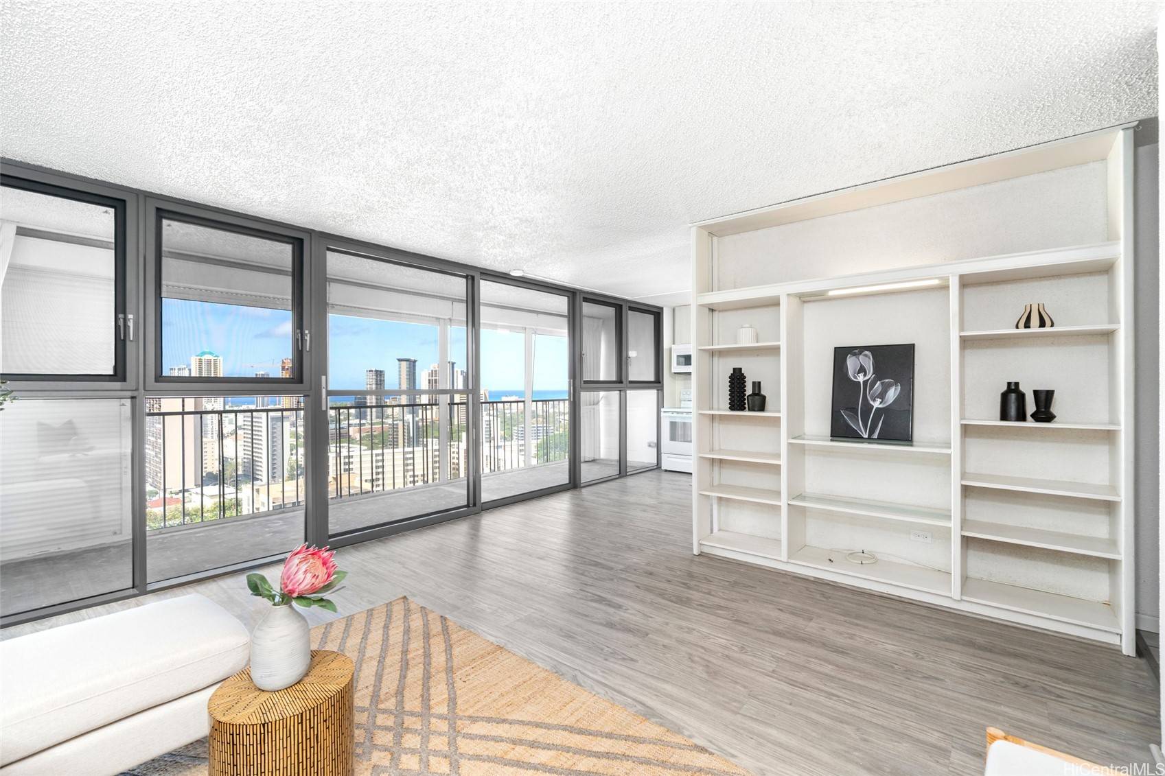 Honolulu, HI 96822,1520 Ward AVE #802