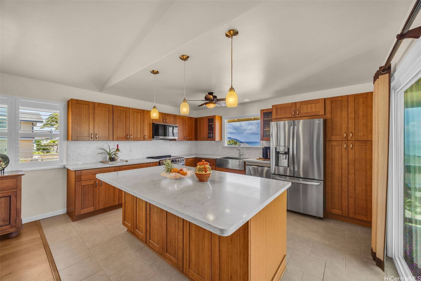 Wailuku, HI 96793,1363 Owaka ST