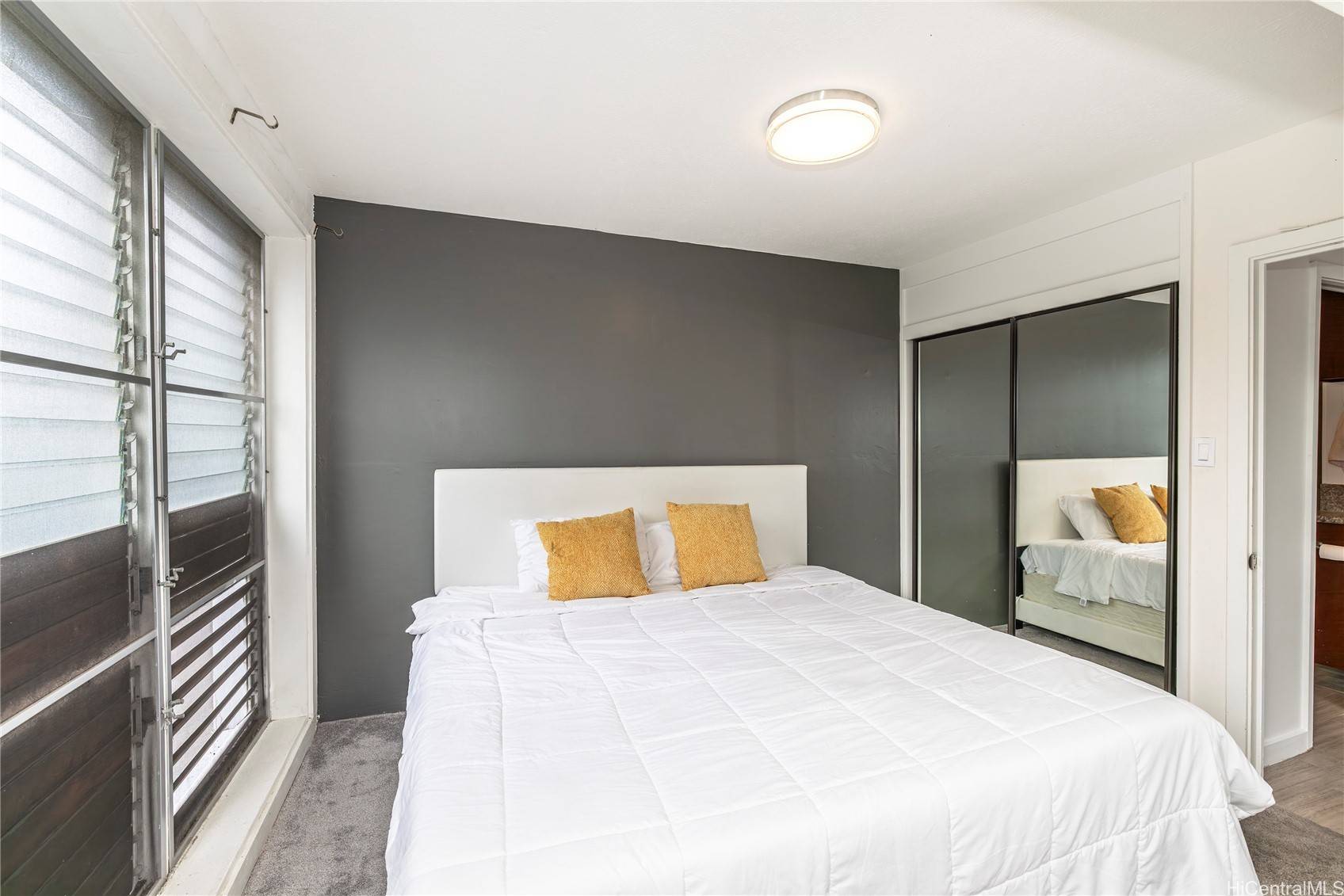 Honolulu, HI 96822,1720 Poki ST #207