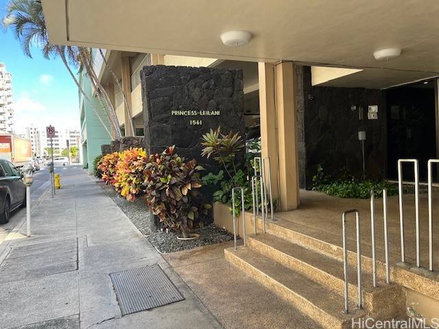 Honolulu, HI 96814,1561 Kanunu ST #1507