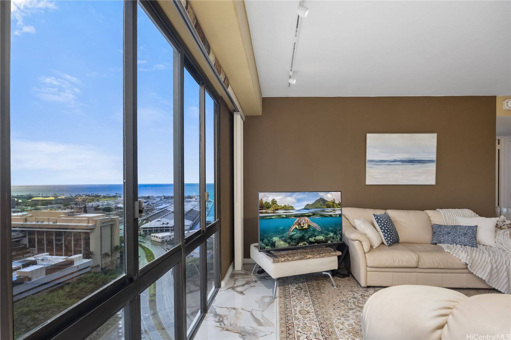 Honolulu, HI 96813,700 Richards ST #2506