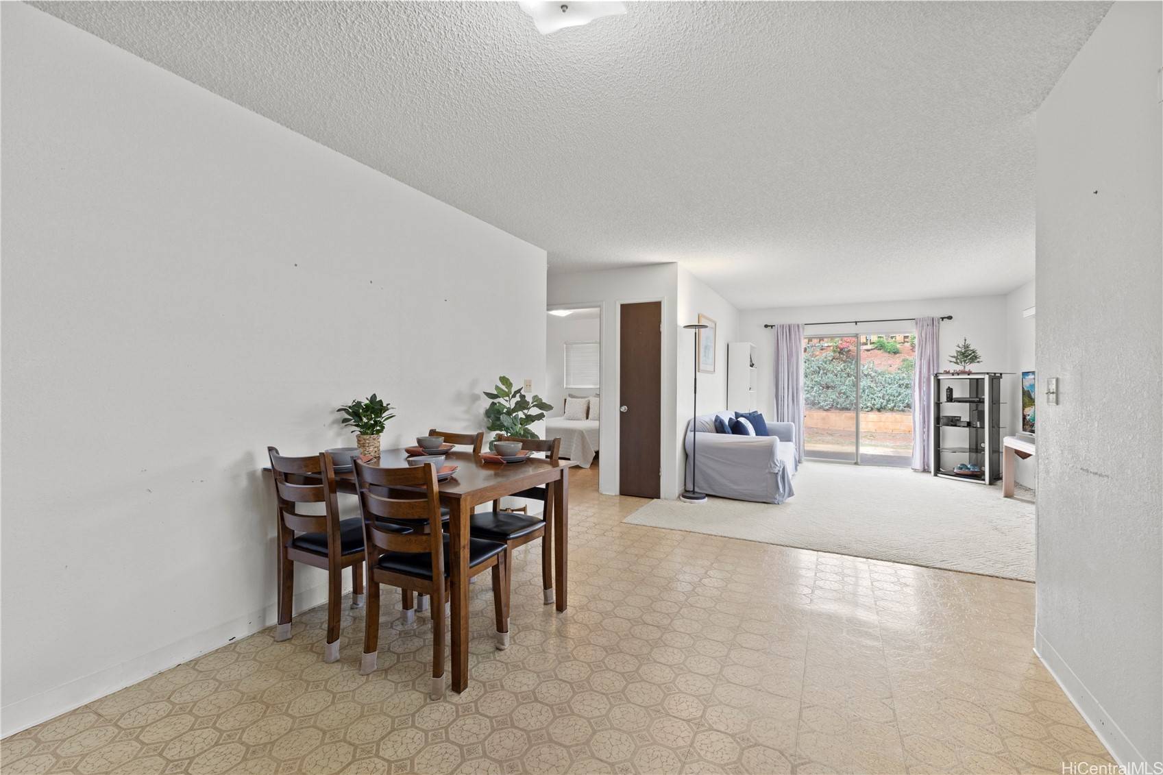 Waipahu, HI 96797,94-801 Kaapuna PL