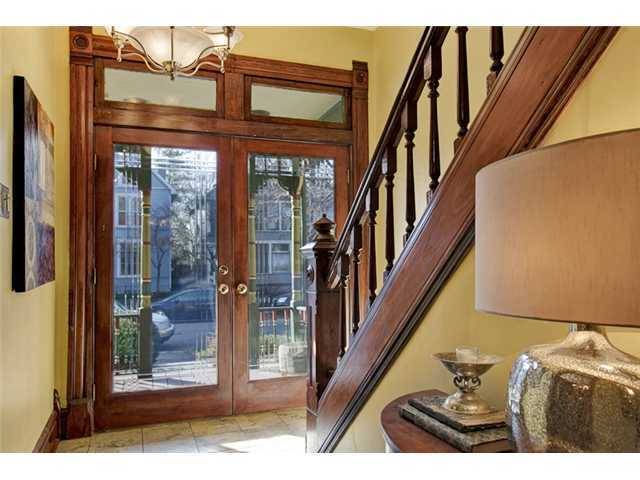 Columbus, OH 43201,336 W 4th Avenue