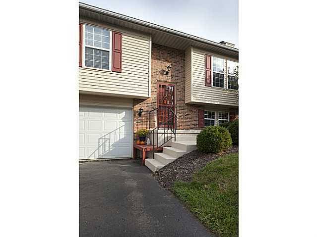 Columbus, OH 43228,2294 Green Island Drive