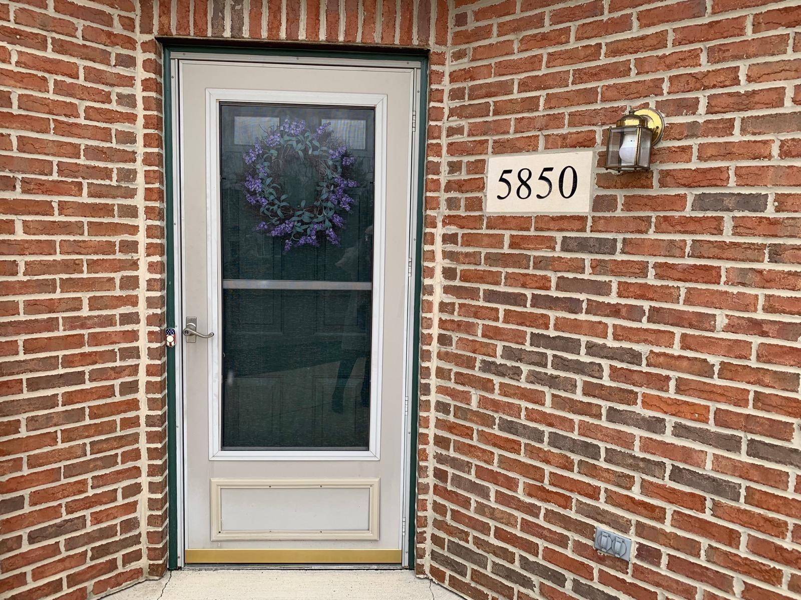 Grove City, OH 43123,5850 Ravine Creek Drive