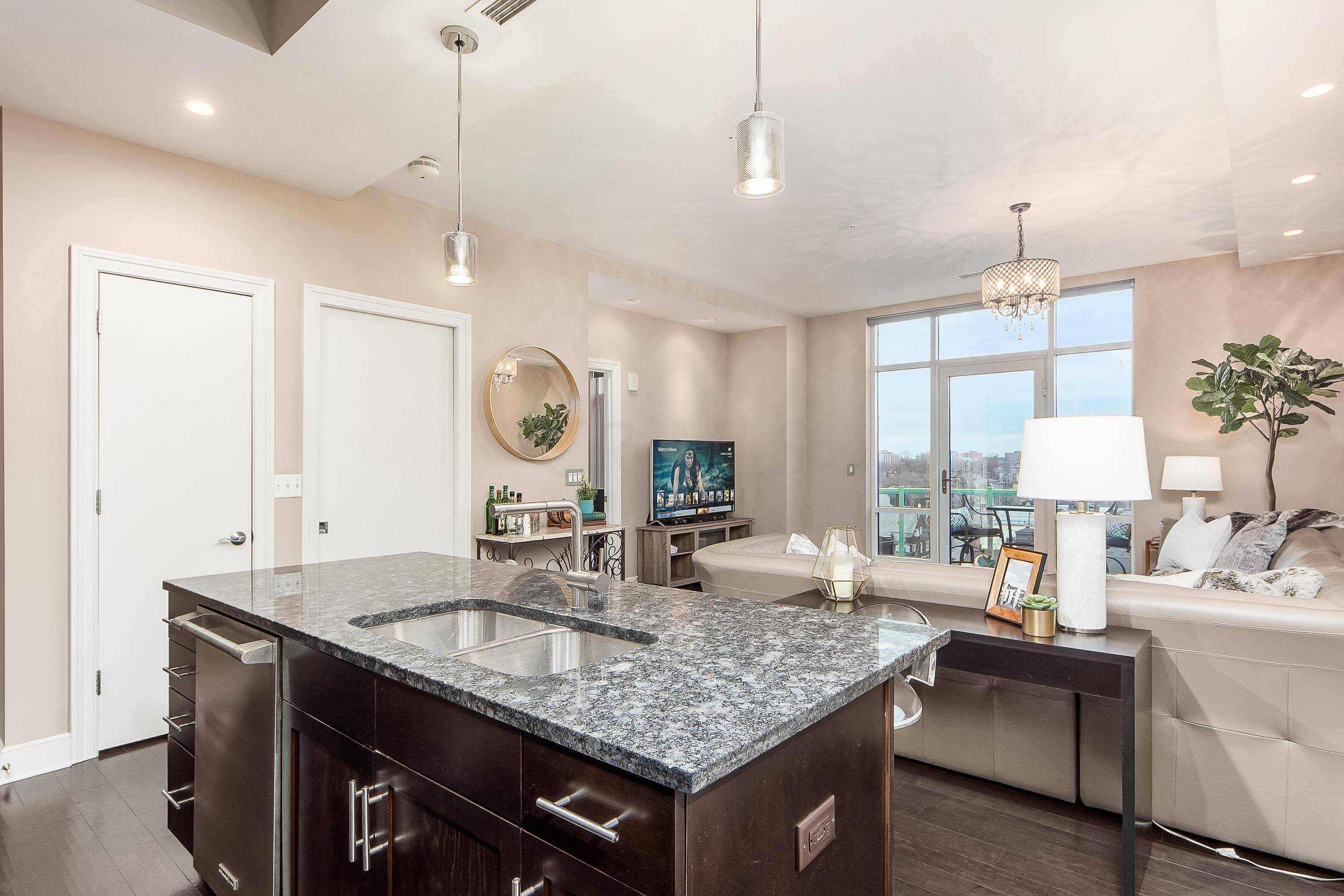 Columbus, OH 43201,1145 N High Street #602