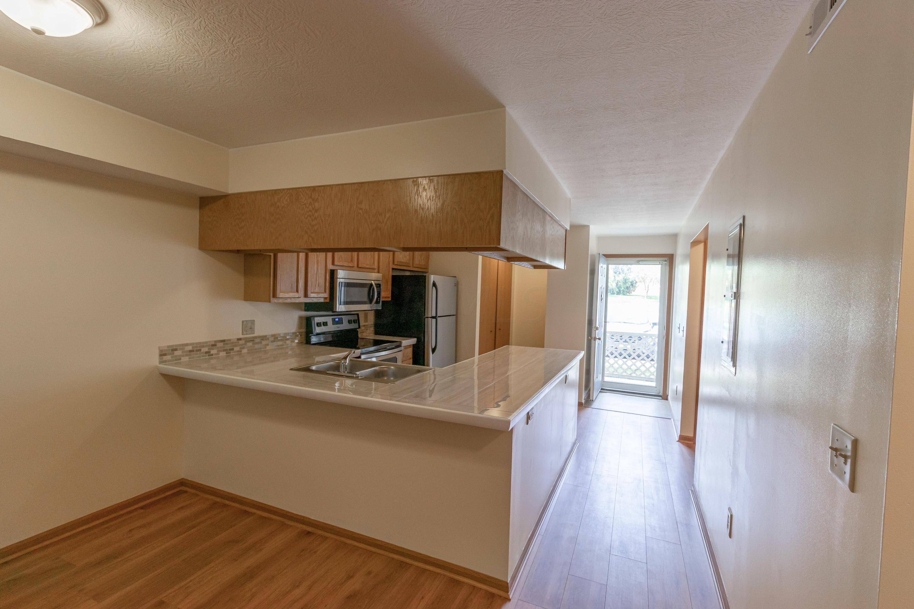 Dublin, OH 43017,6528 Reflections Drive #A