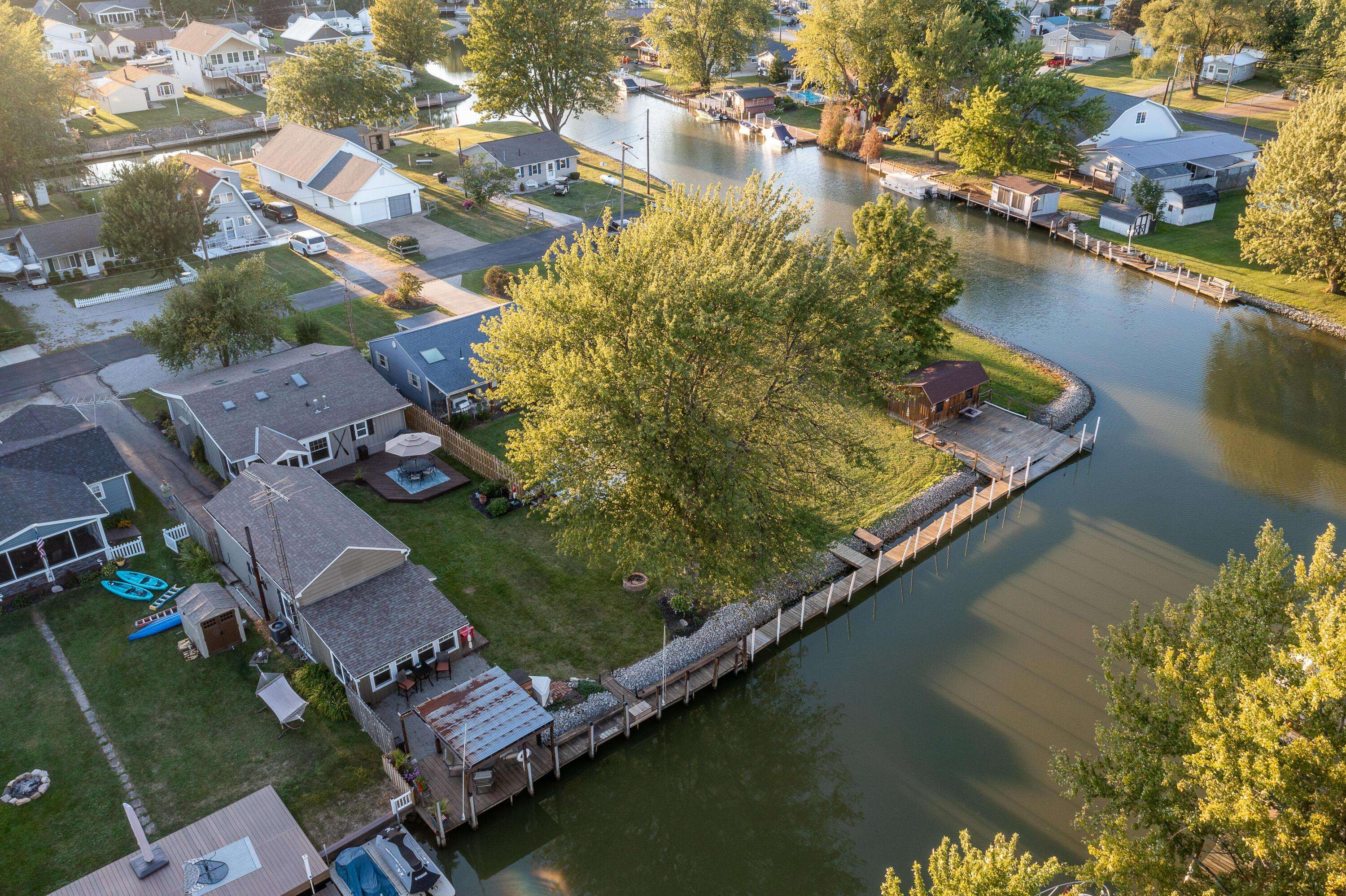 Port Clinton, OH 43452,615 S Fostoria Road