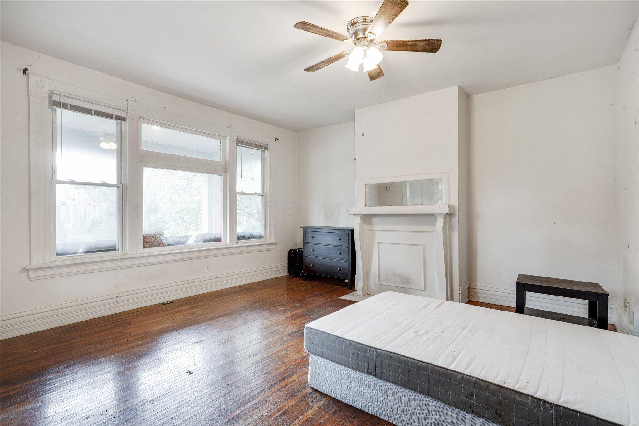 Columbus, OH 43201,318 E 17th Avenue