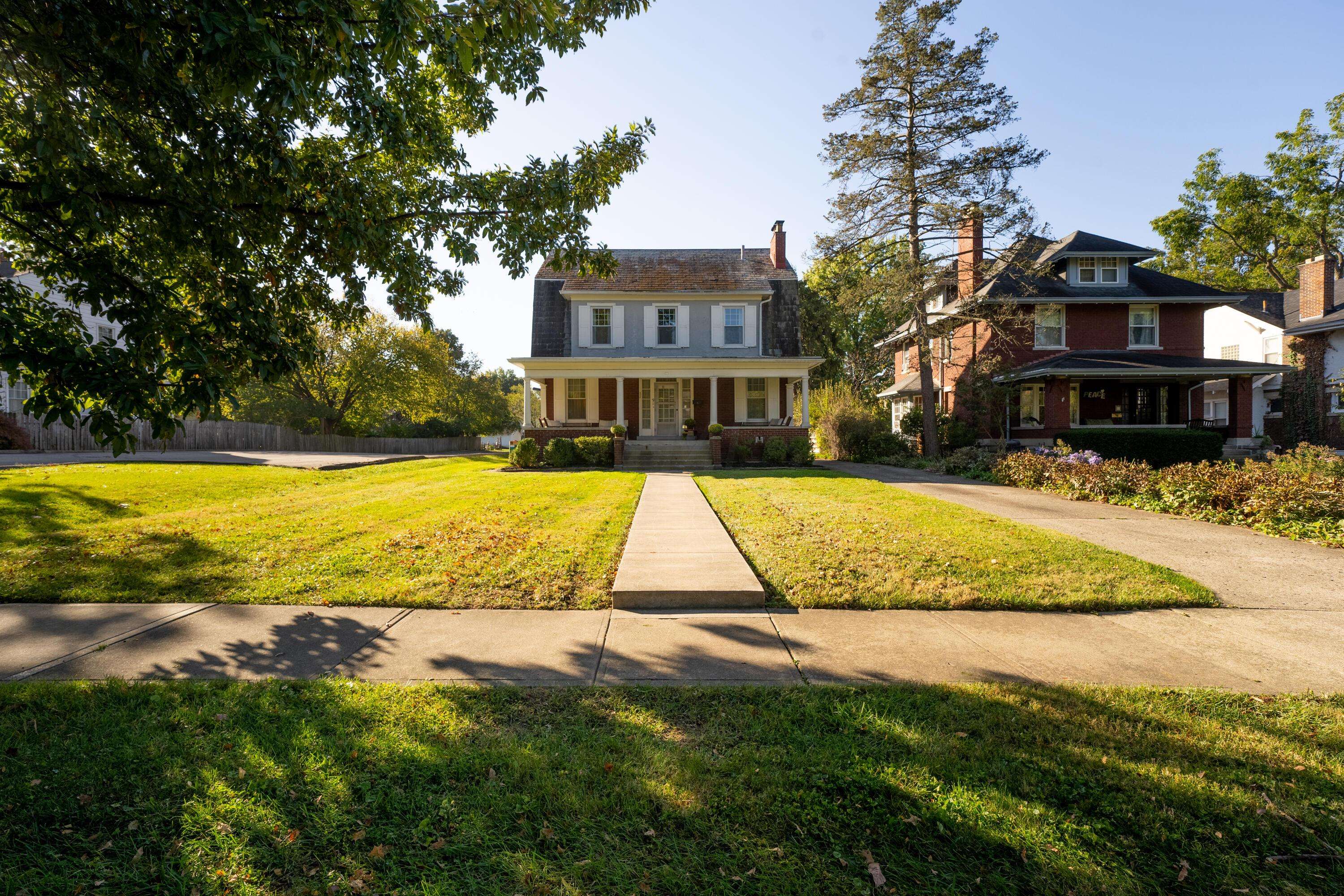 Columbus, OH 43214,91 Oakland Park Avenue