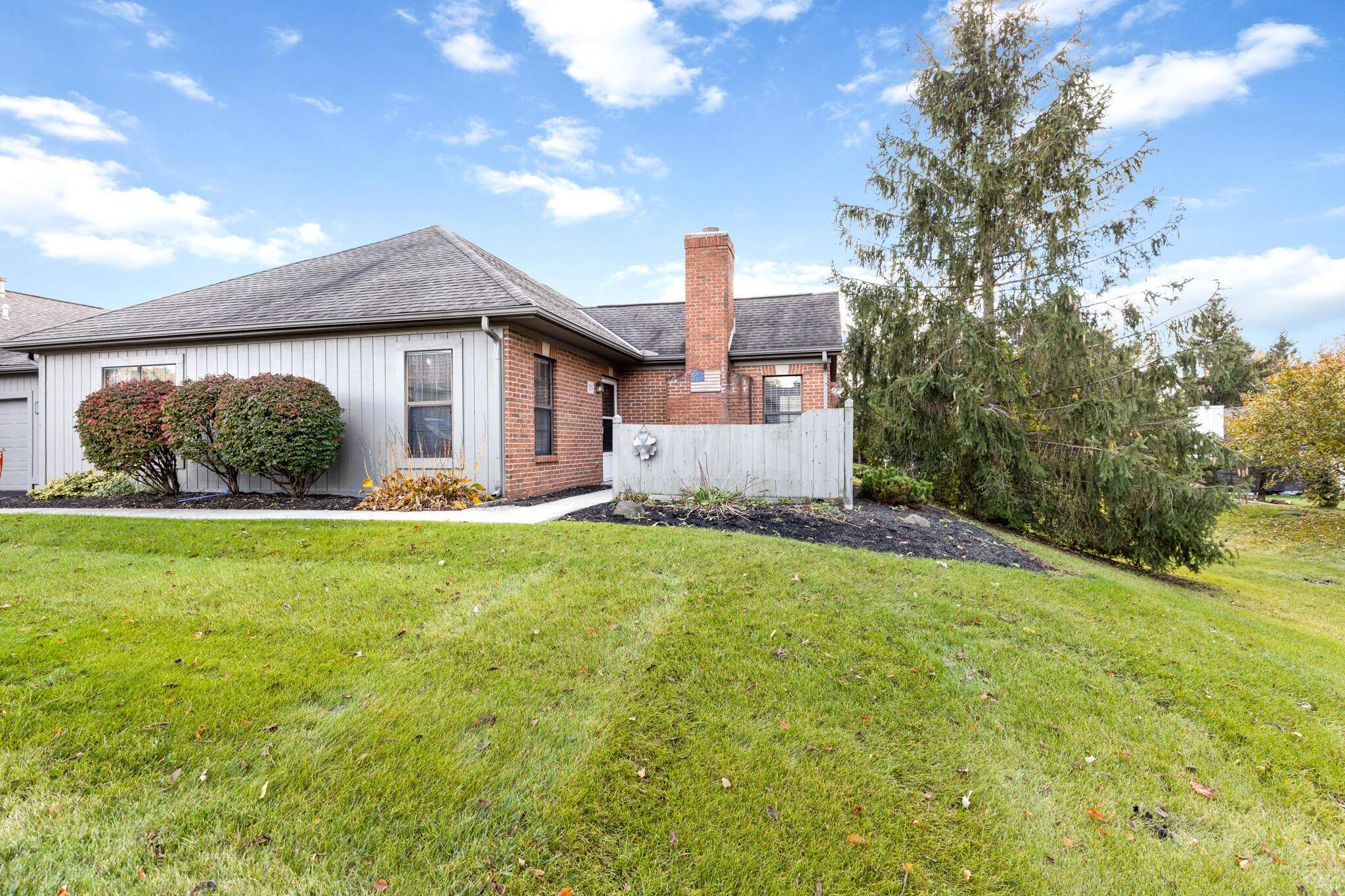 Bellefontaine, OH 43311,215 Pine Ridge Court