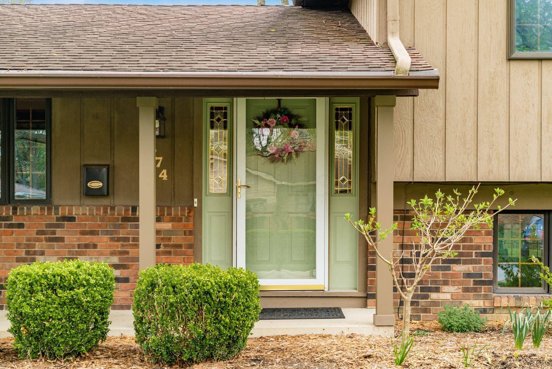 Columbus, OH 43230,374 Lyncroft Drive