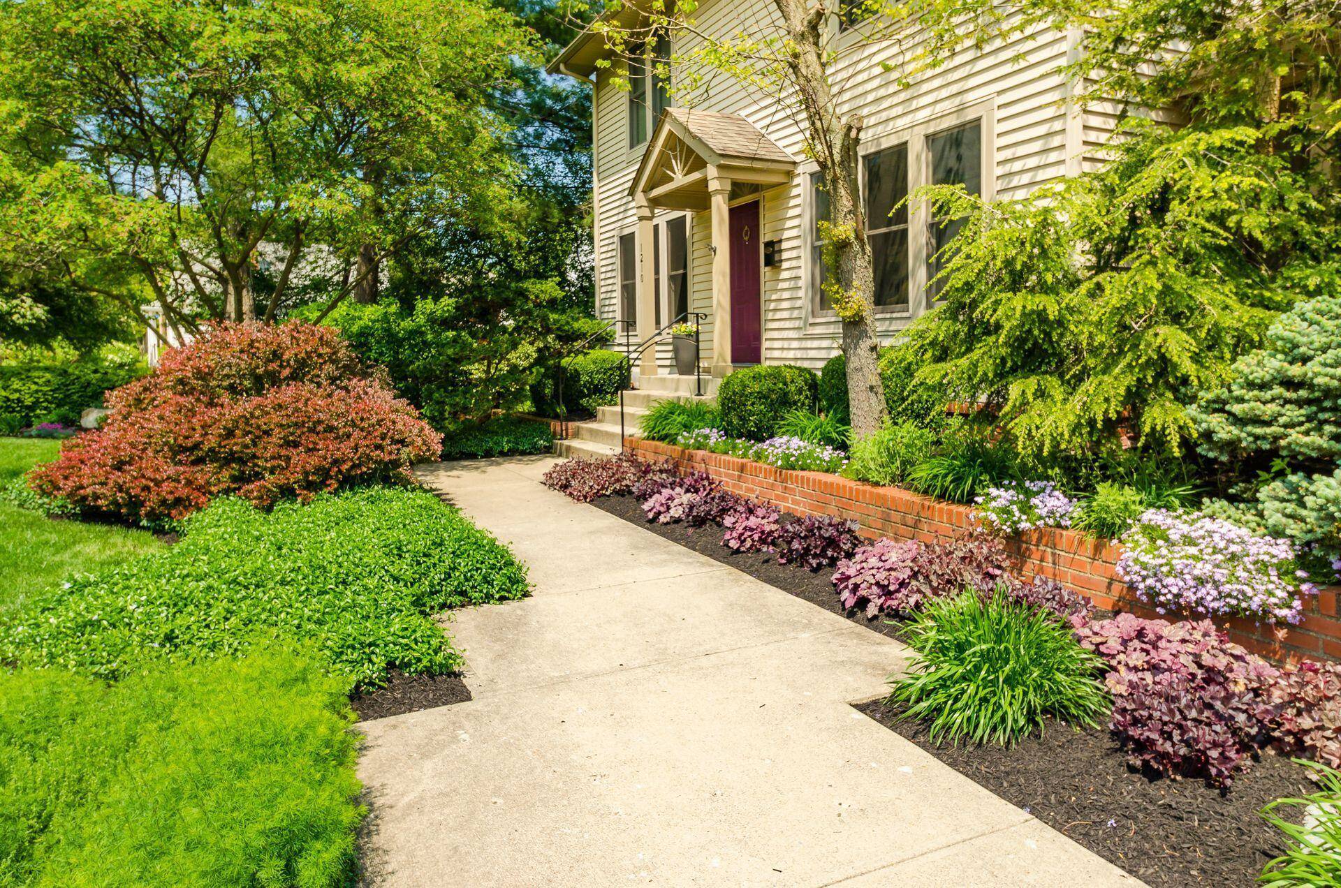 Columbus, OH 43212,1210 Elmwood Avenue