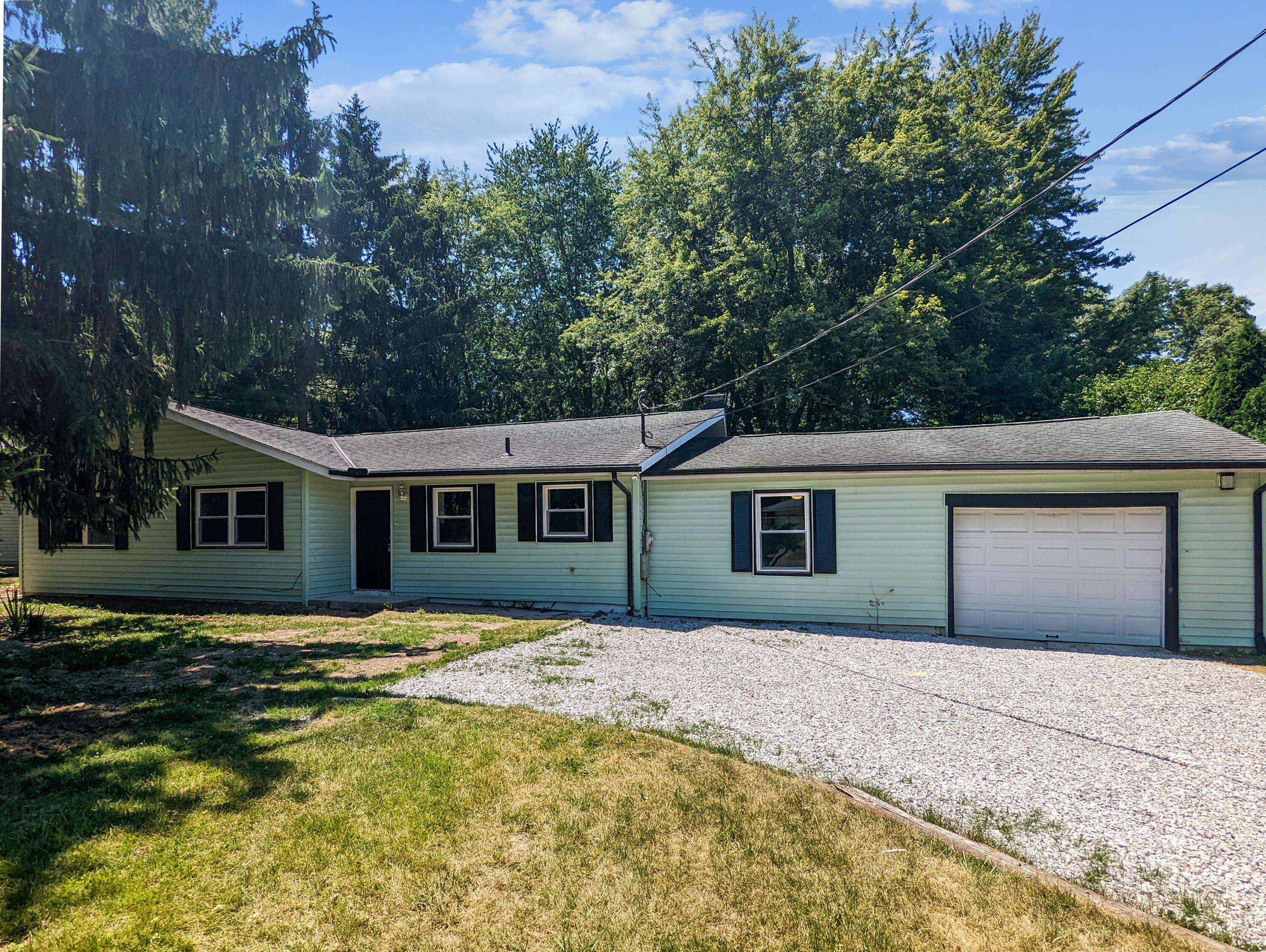 Pataskala, OH 43062,263 Charles Road