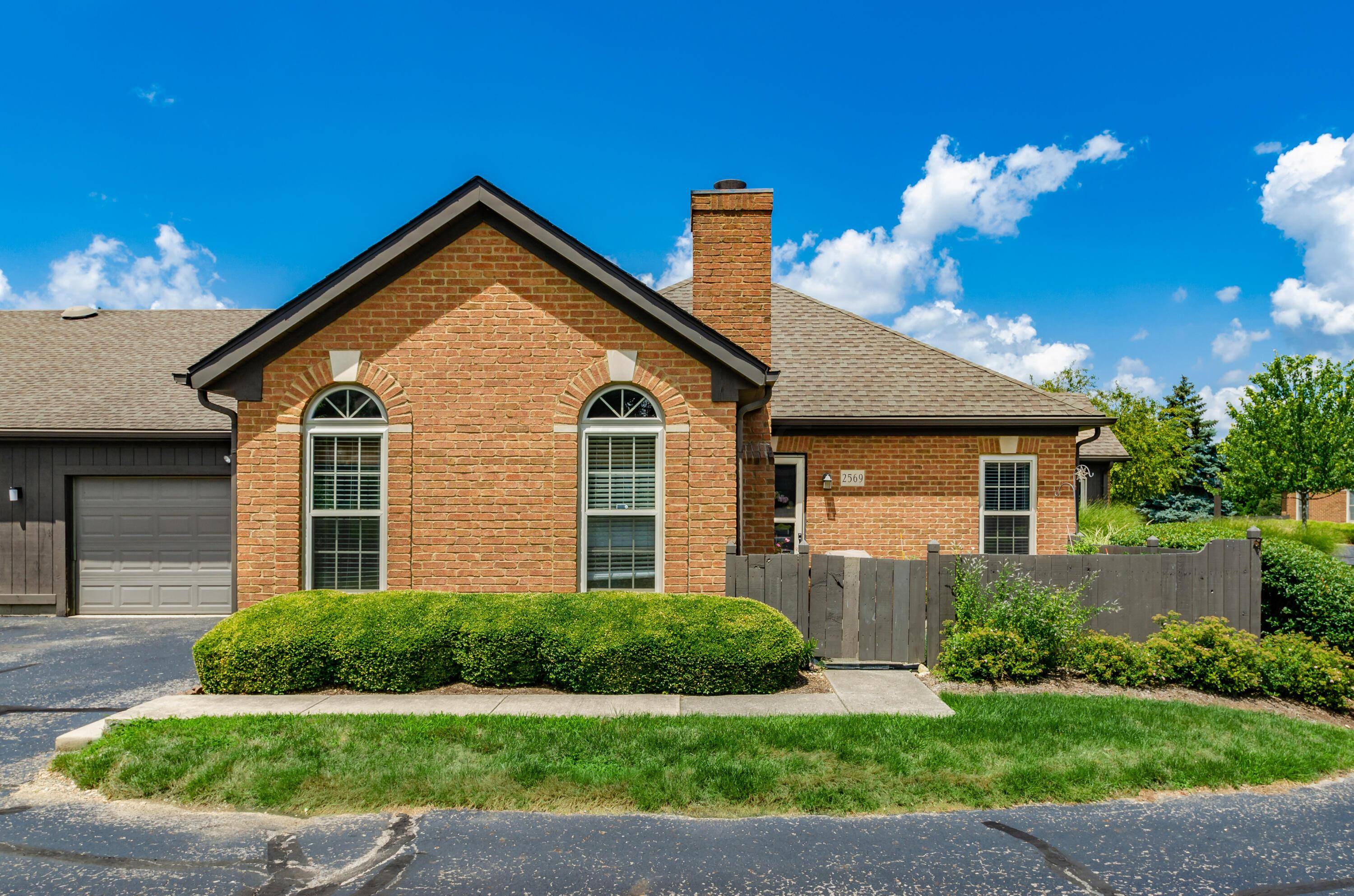 Columbus, OH 43235,2569 Trottersway Drive