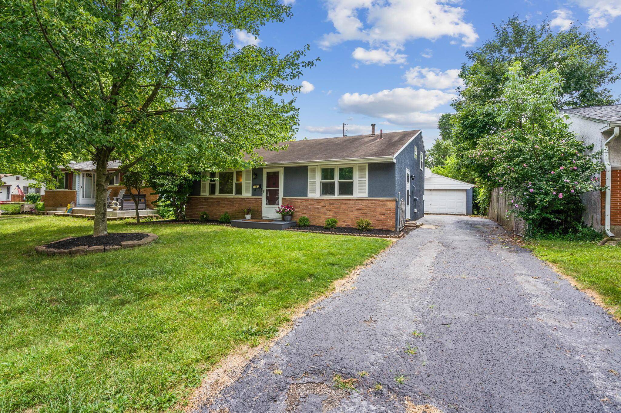 Columbus, OH 43229,1053 E Lincoln Avenue