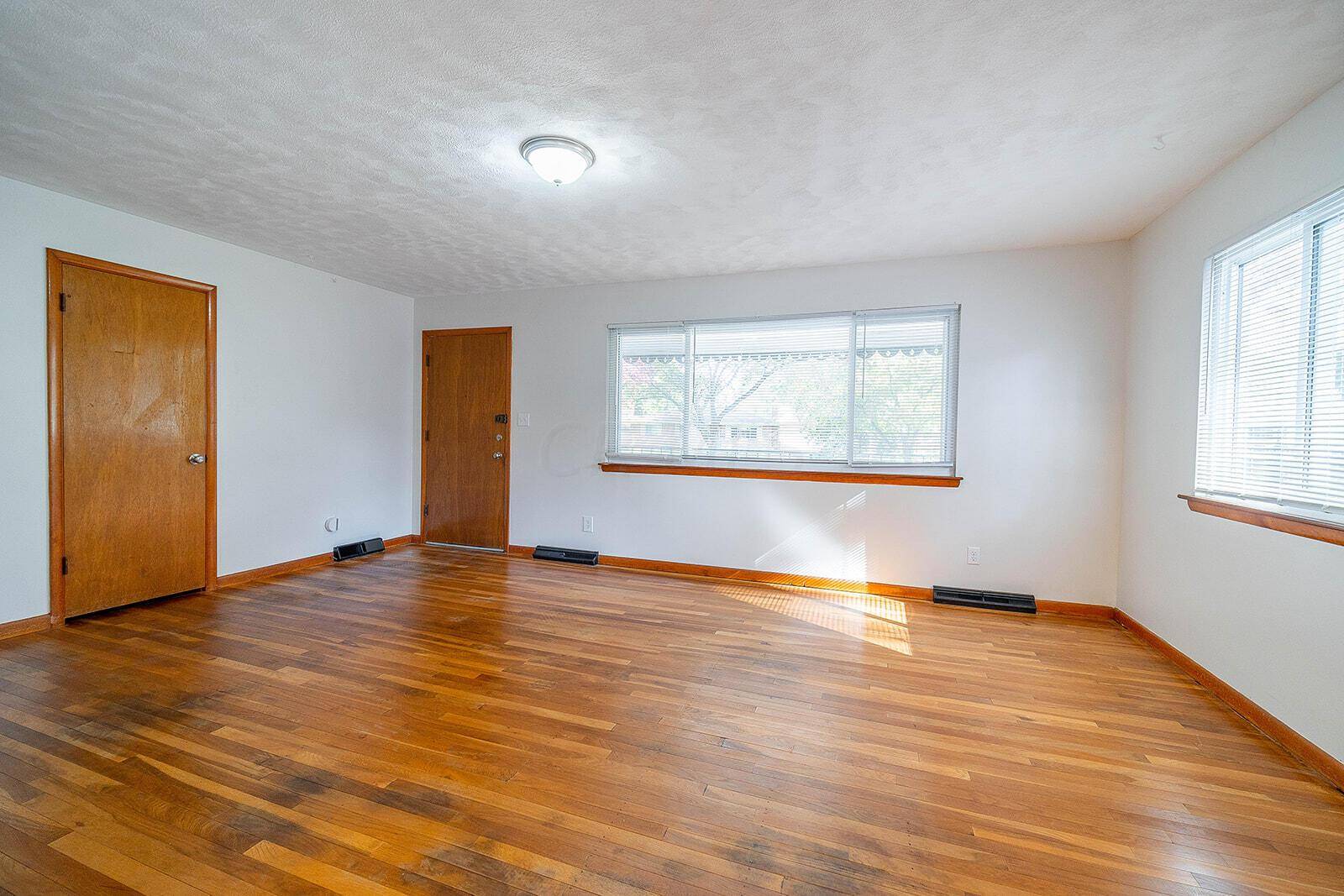 Columbus, OH 43224,1413 Matthias Drive