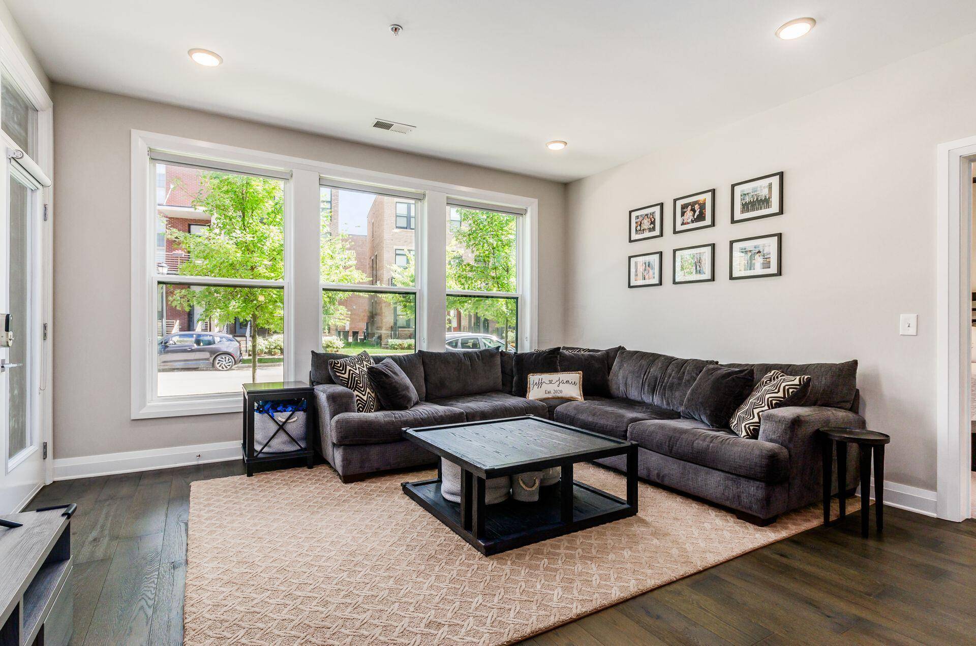 Columbus, OH 43215,751 N 6th Street #107
