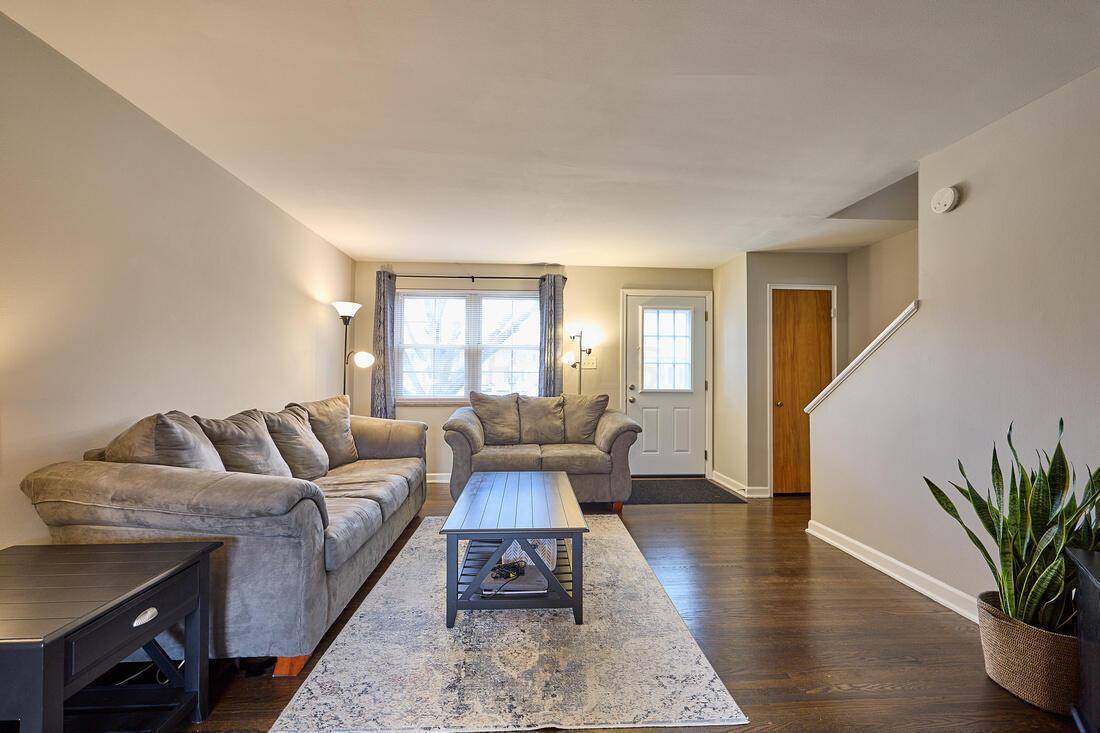 Columbus, OH 43212,1790 Northwest Court #Apt E