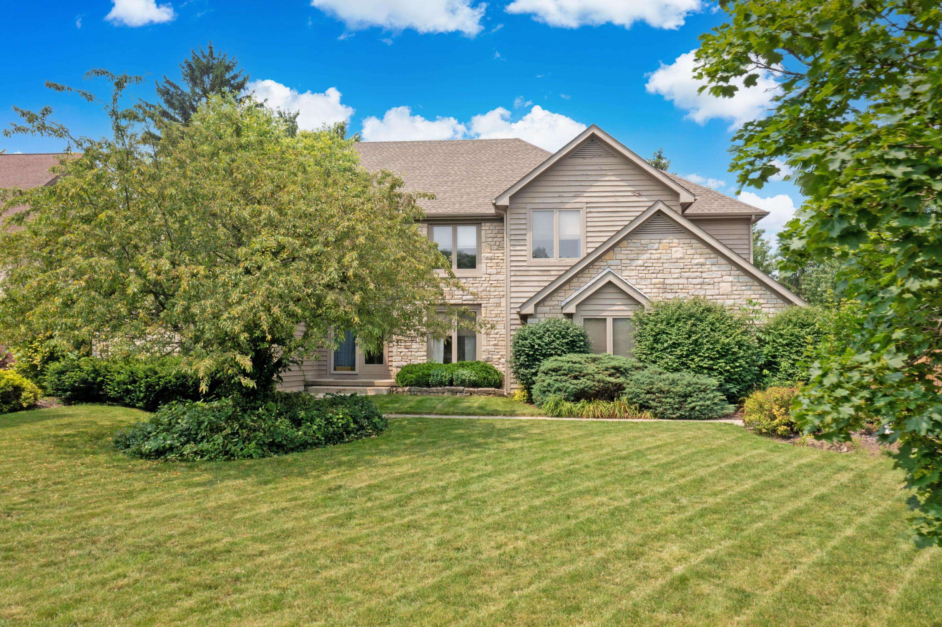 Gahanna, OH 43230,252 Deer Meadow Drive