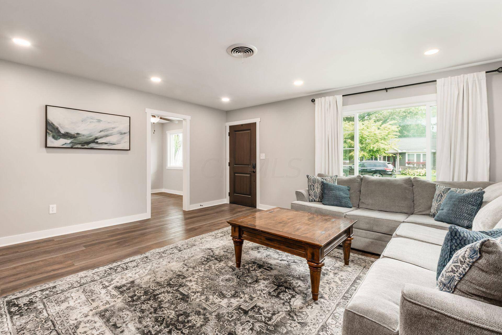 London, OH 43140,209 Virginia Avenue