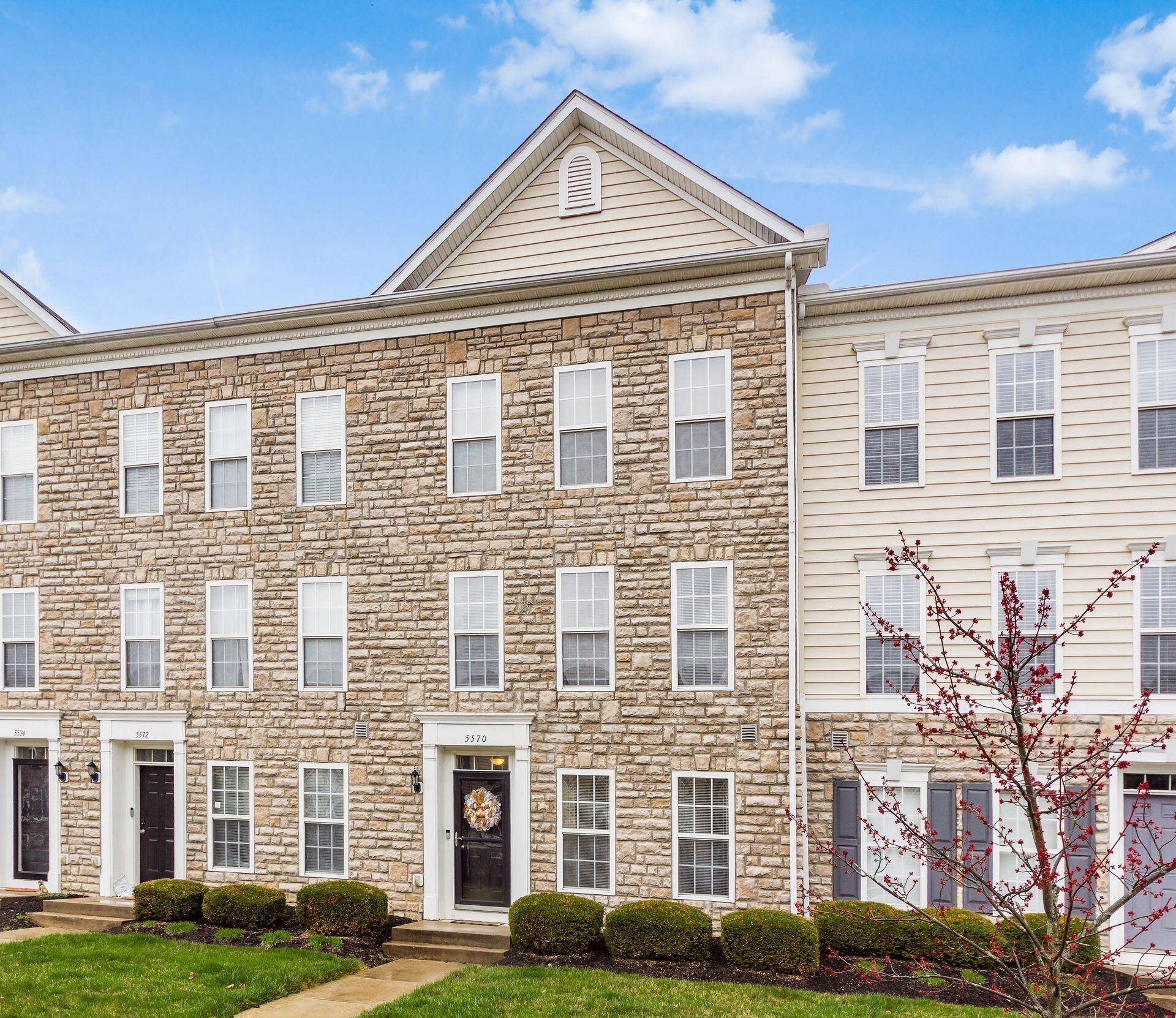 Dublin, OH 43016,5570 Middle Falls Street #52