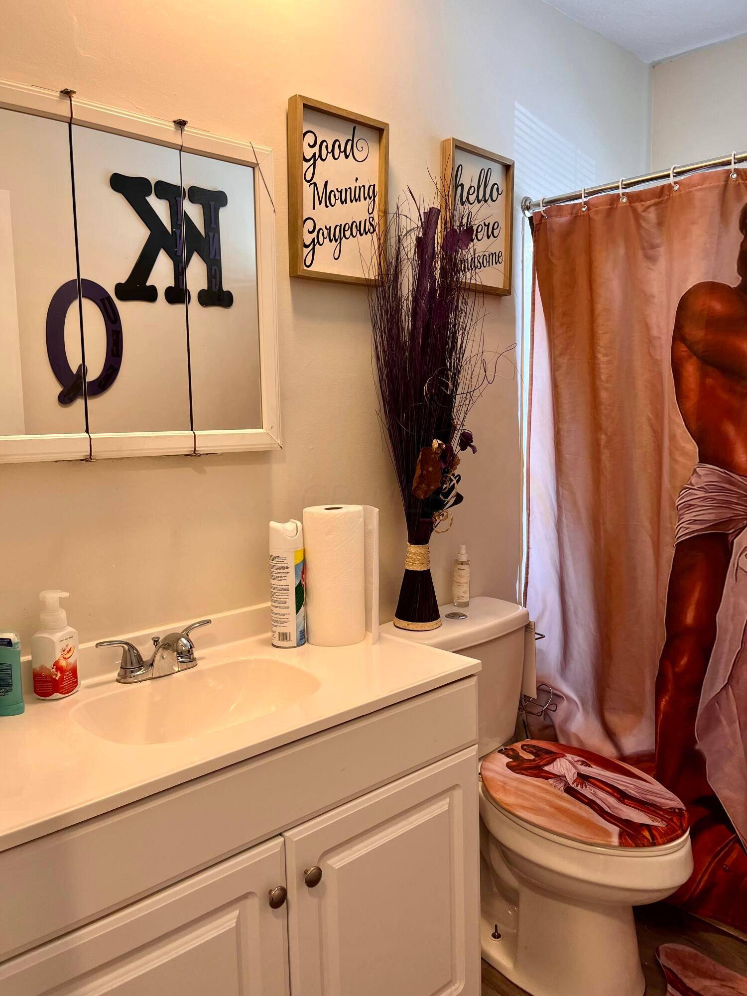 Columbus, OH 43232,3215 Benham Court