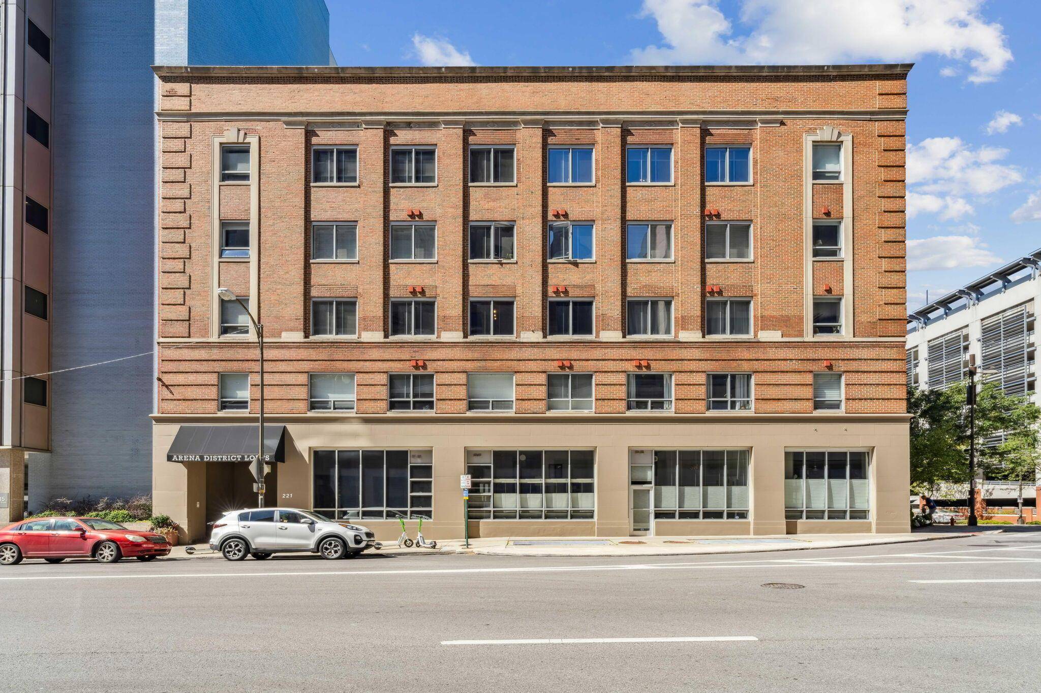 Columbus, OH 43215,221 N Front Street #503