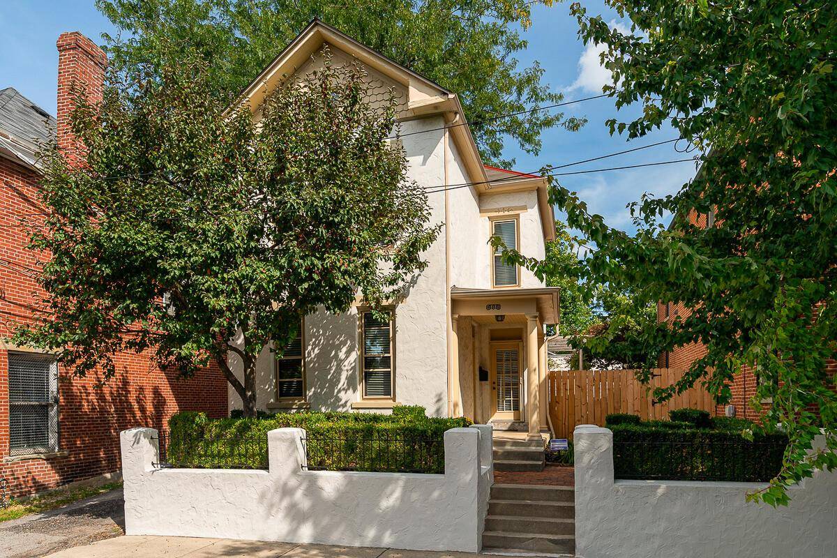 Columbus, OH 43215,688 Kerr Street