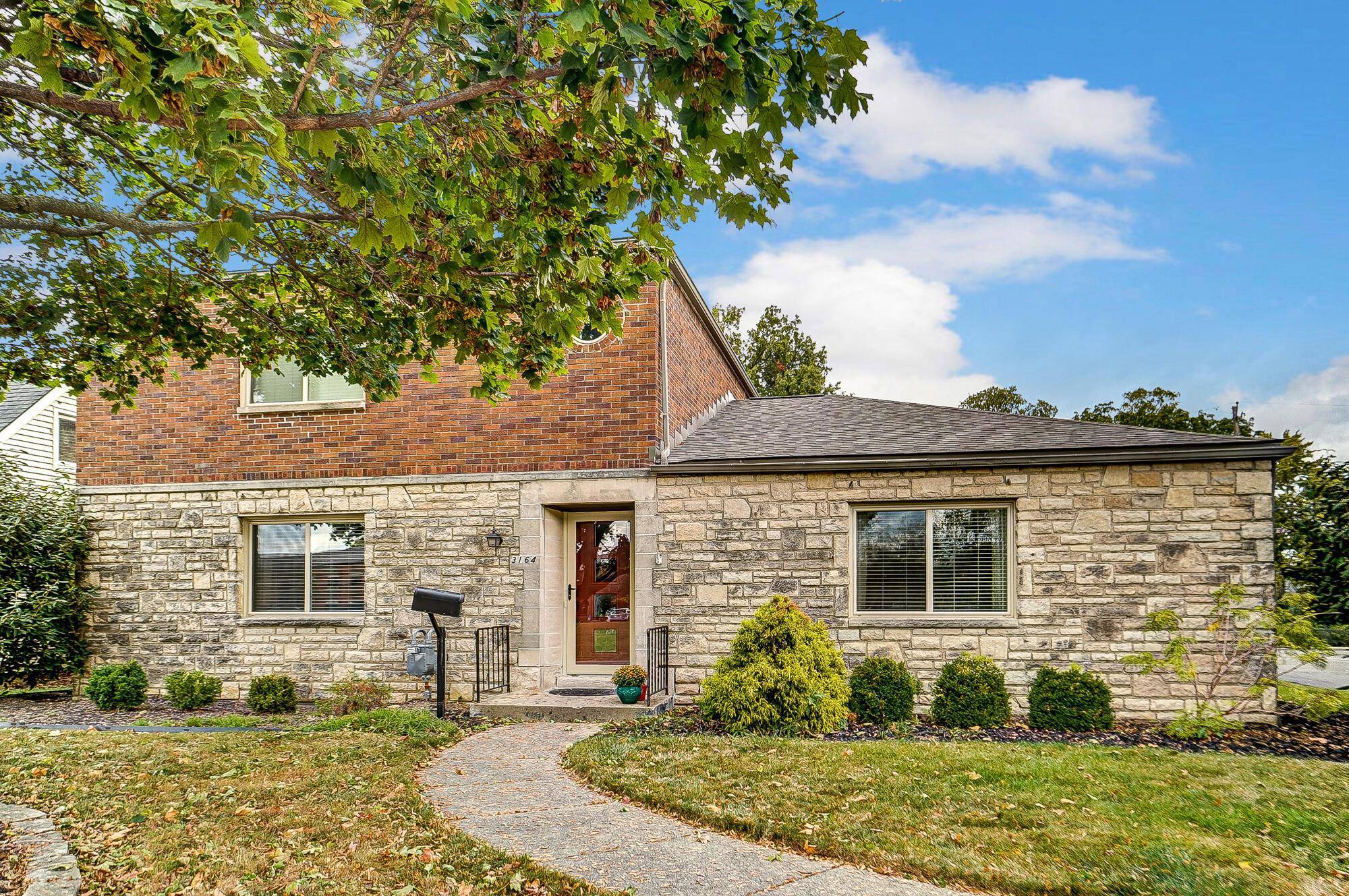 Grove City, OH 43123,3164 Park Street