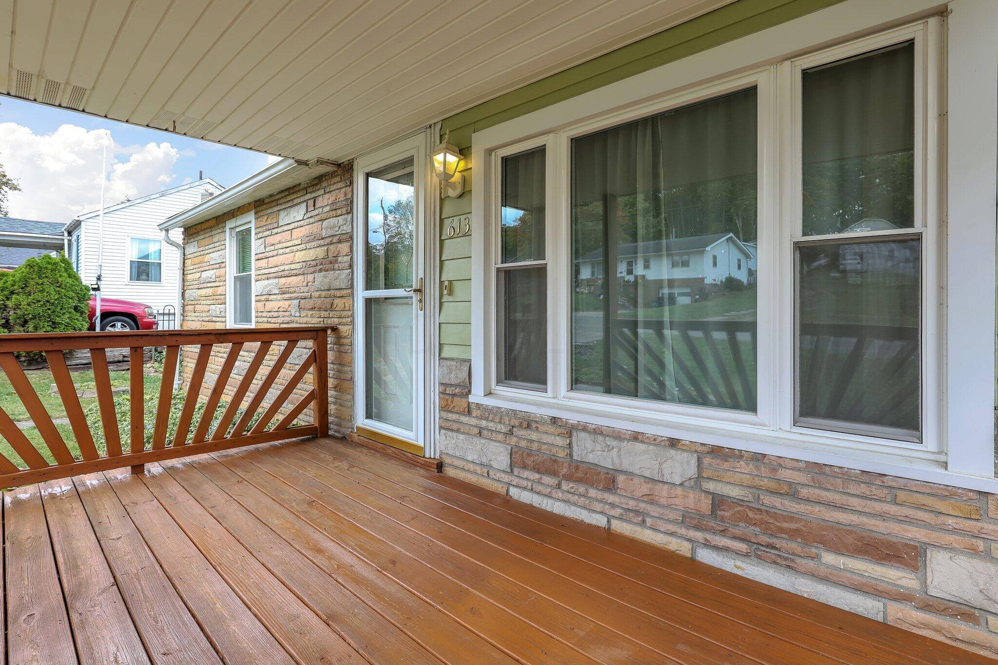 Lancaster, OH 43130,613 W Hubert Avenue