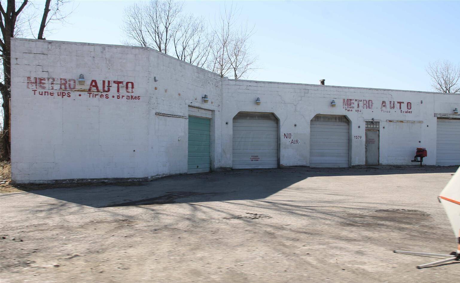 Columbus, OH 43219,1555 Joyce Avenue