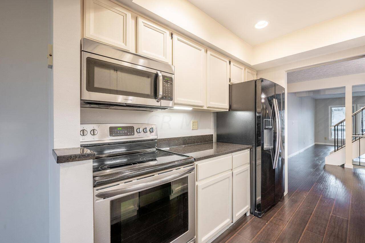 Columbus, OH 43221,3156 Walden Ravines