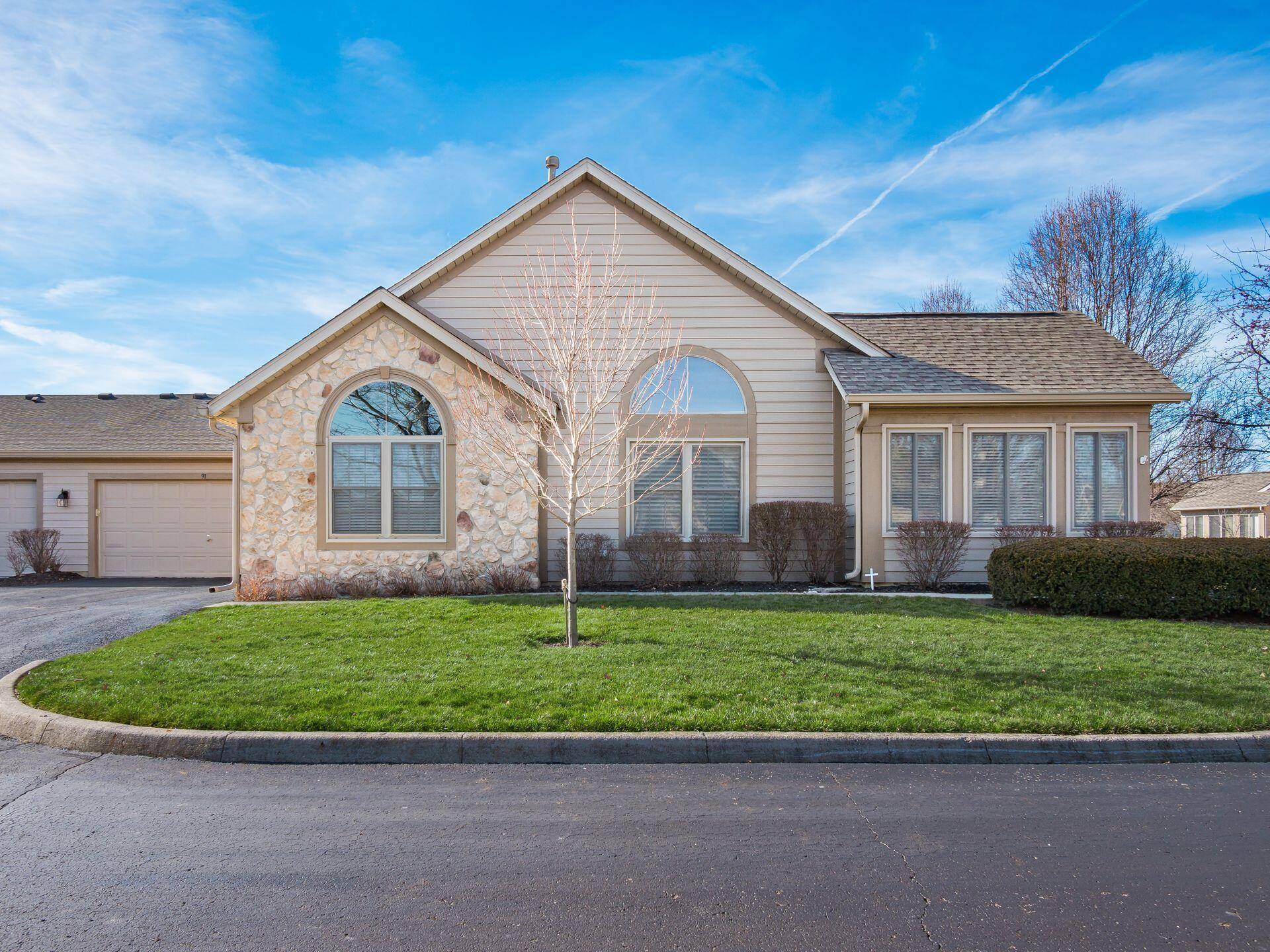 Columbus, OH 43213,91 Villamere Drive #14