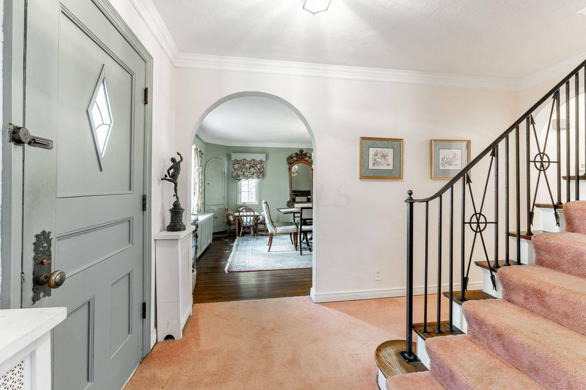 Columbus, OH 43209,2504 Sherwood Road