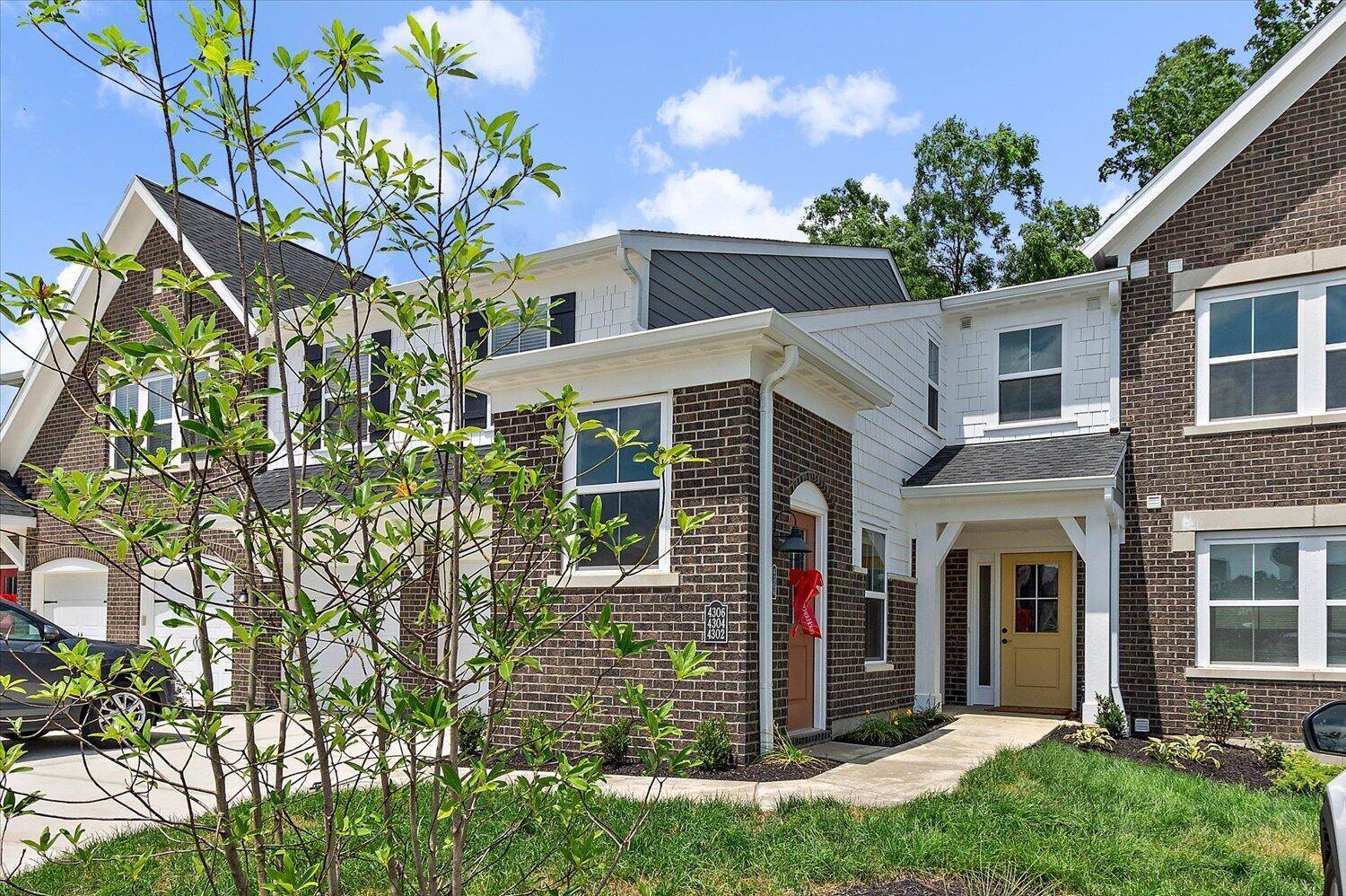Dayton, OH 45459,4304 Apple Branch Drive #53-102