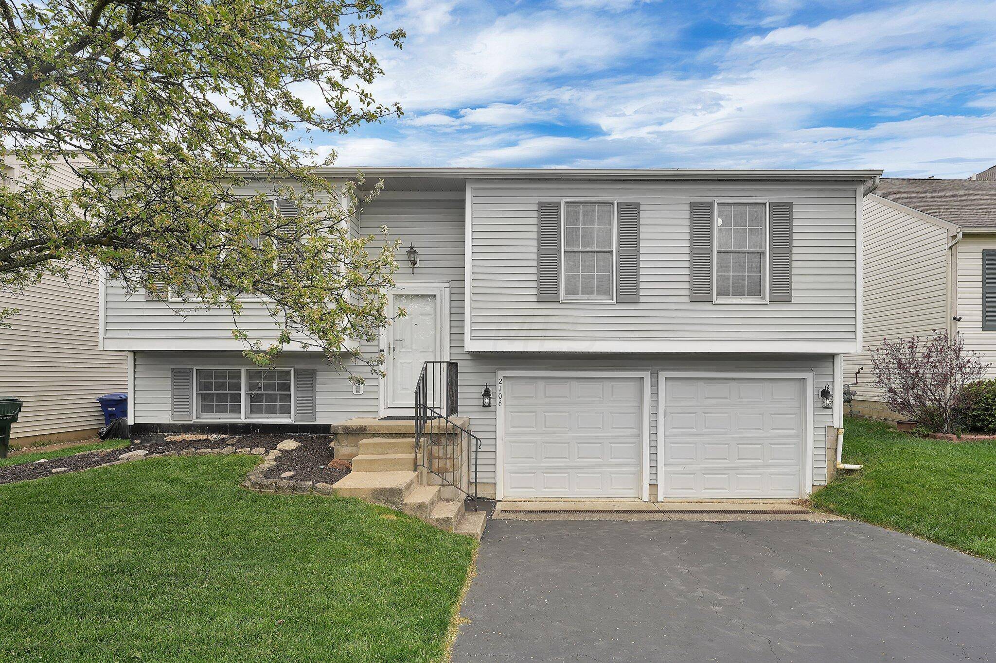 Grove City, OH 43123,2106 Forestwind Drive