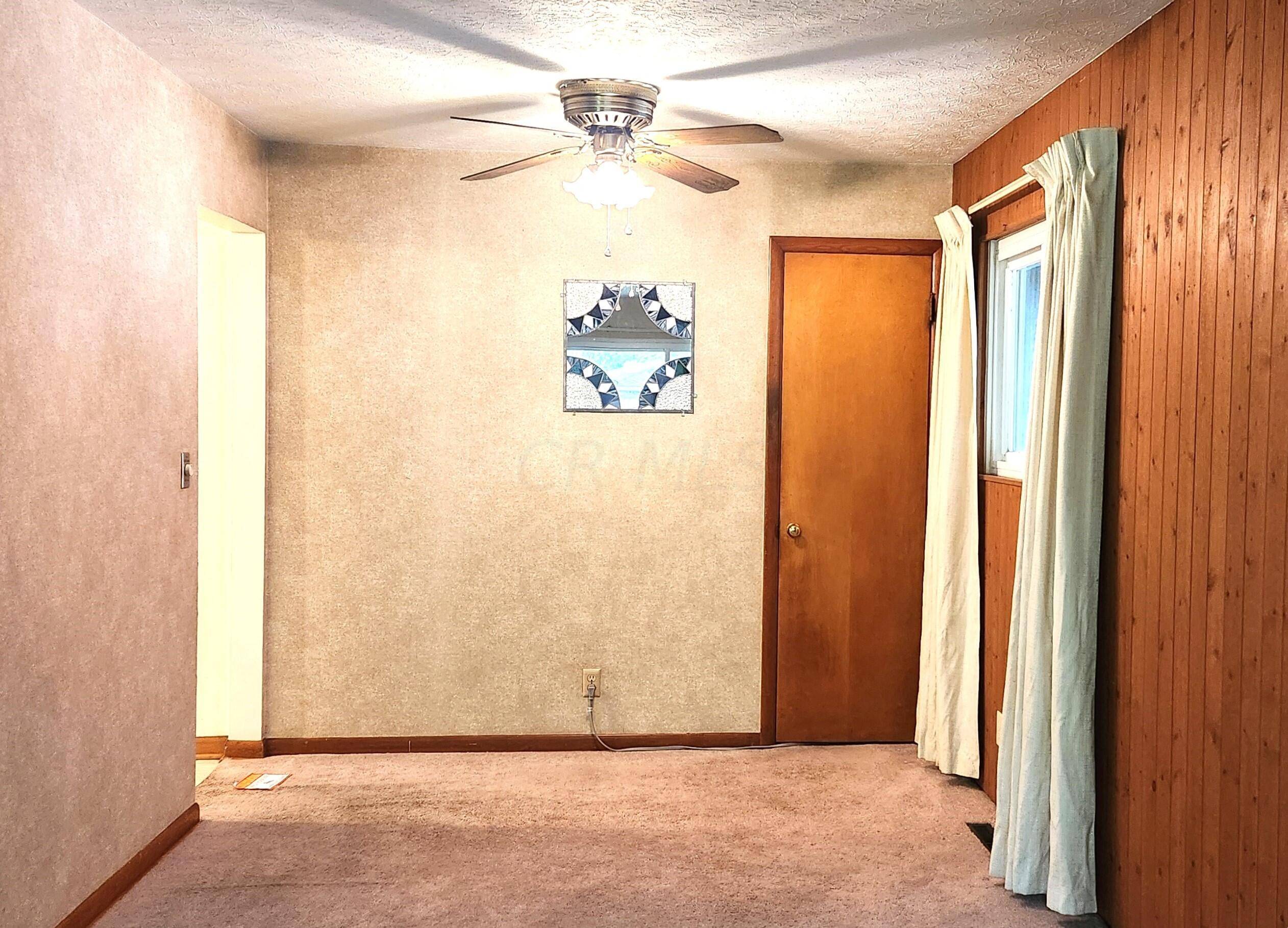 Columbus, OH 43213,392 Mayflower Boulevard