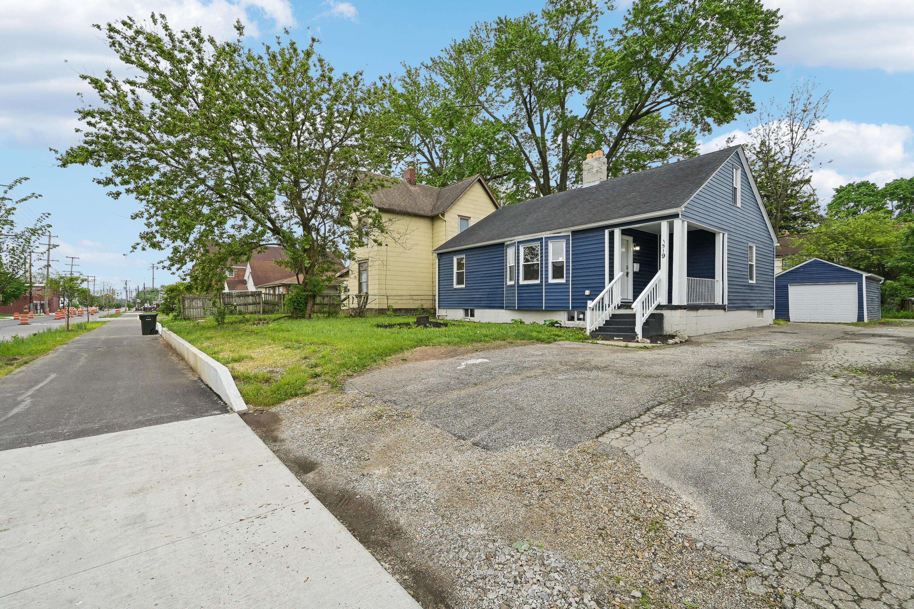 Columbus, OH 43211,1519 E Hudson Street