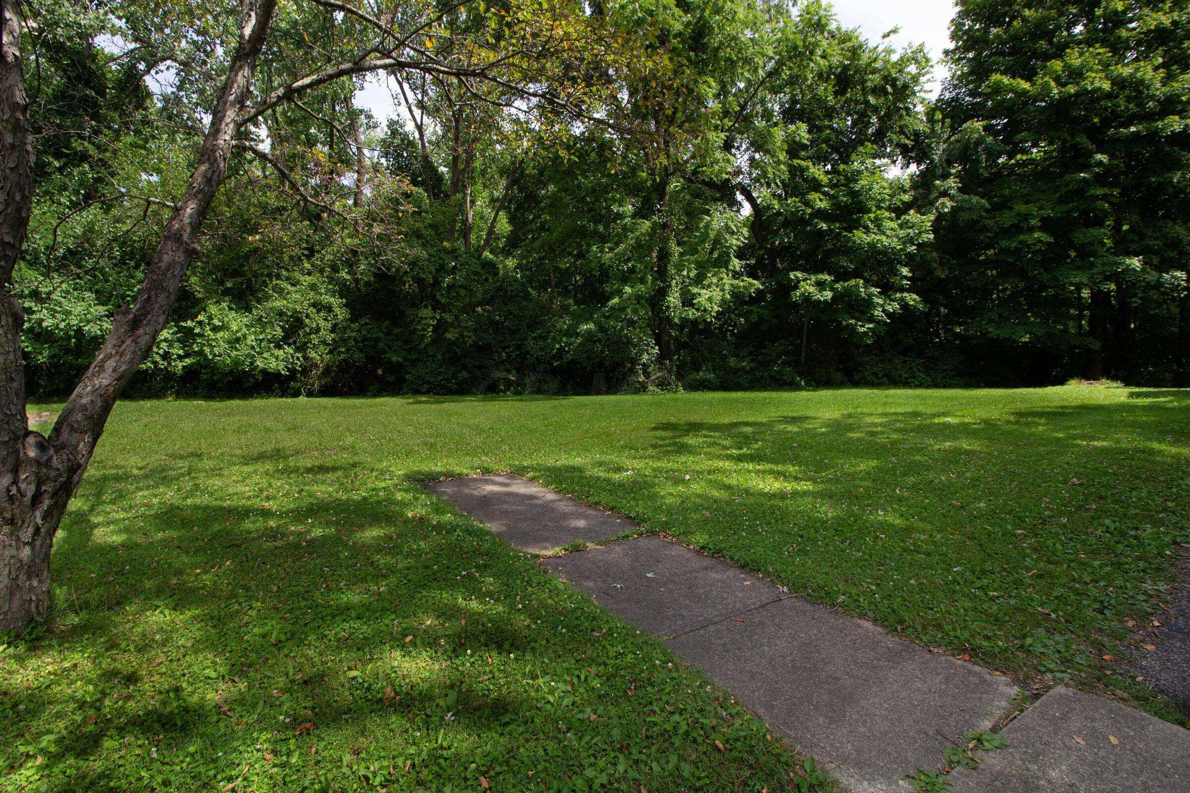 Reynoldsburg, OH 43068,7319 Daugherty Drive