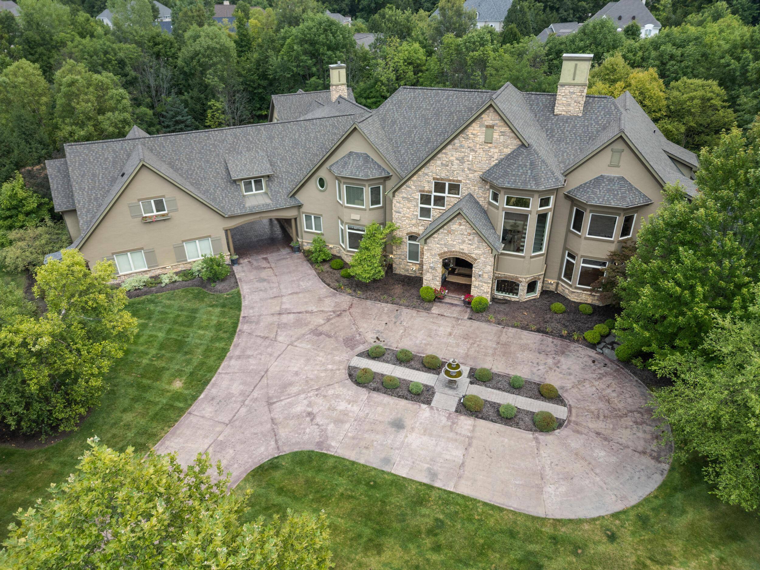 Dublin, OH 43016,7016 Bordeaux Court
