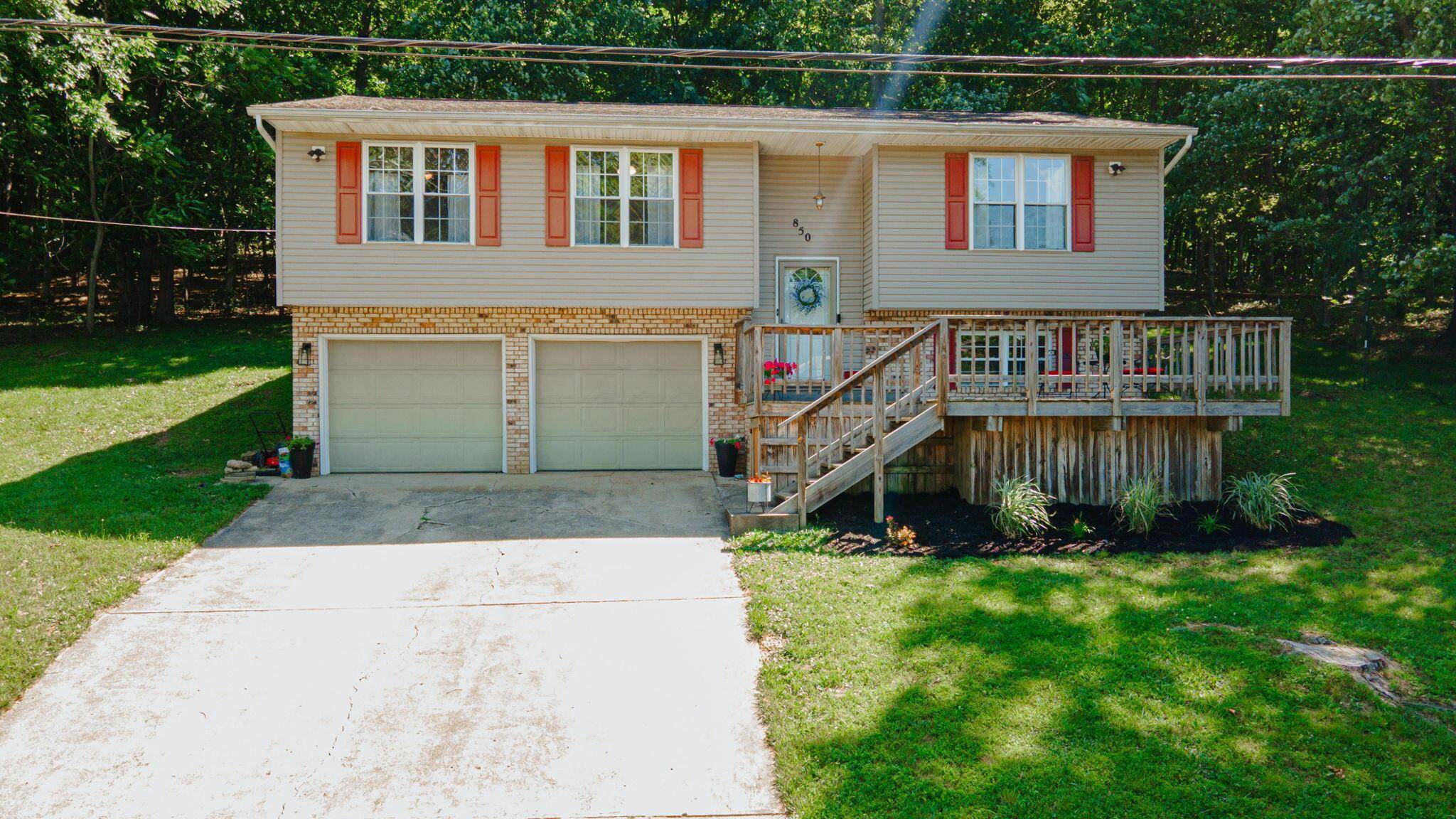 Logan, OH 43138,850 Walnut Drive