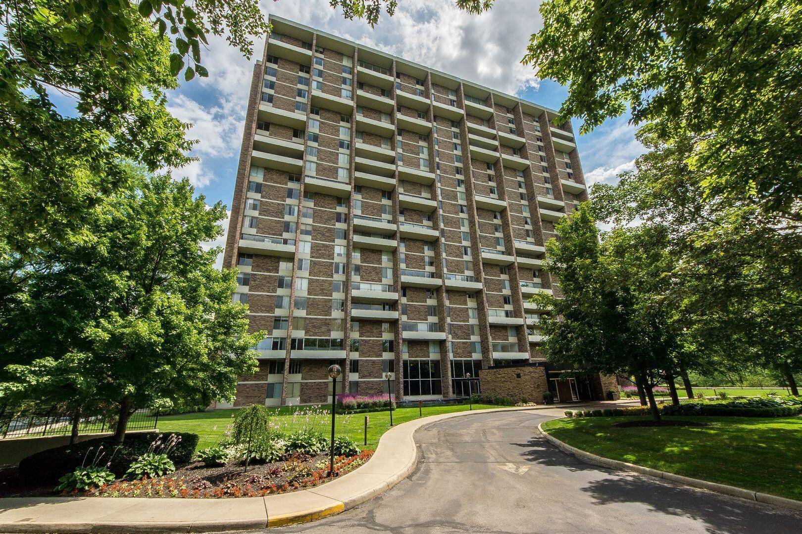 Columbus, OH 43212,1000 Urlin Avenue #2222