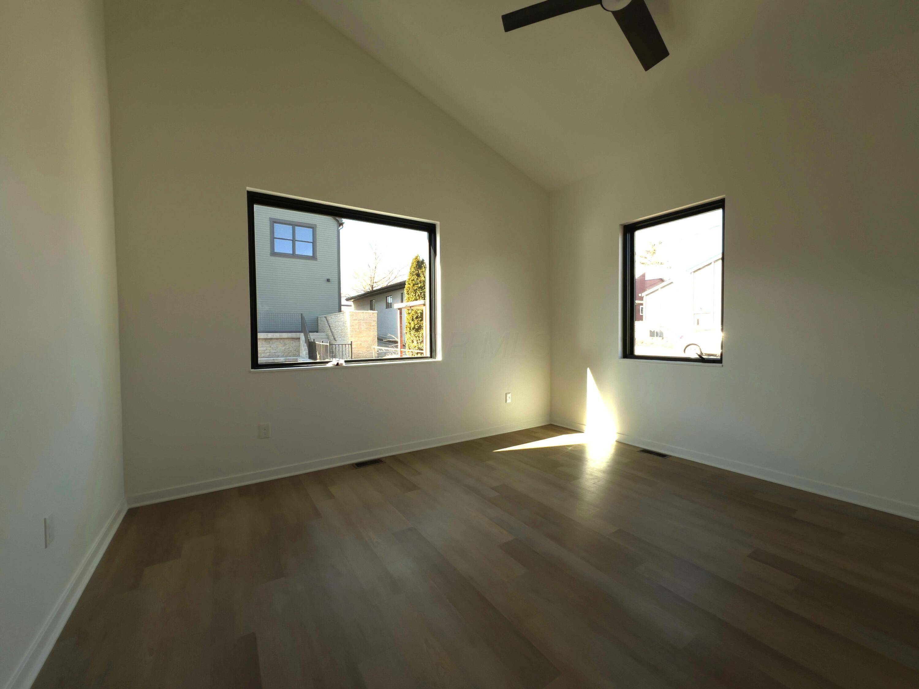 Dublin, OH 43017,33 N Blacksmith Lane