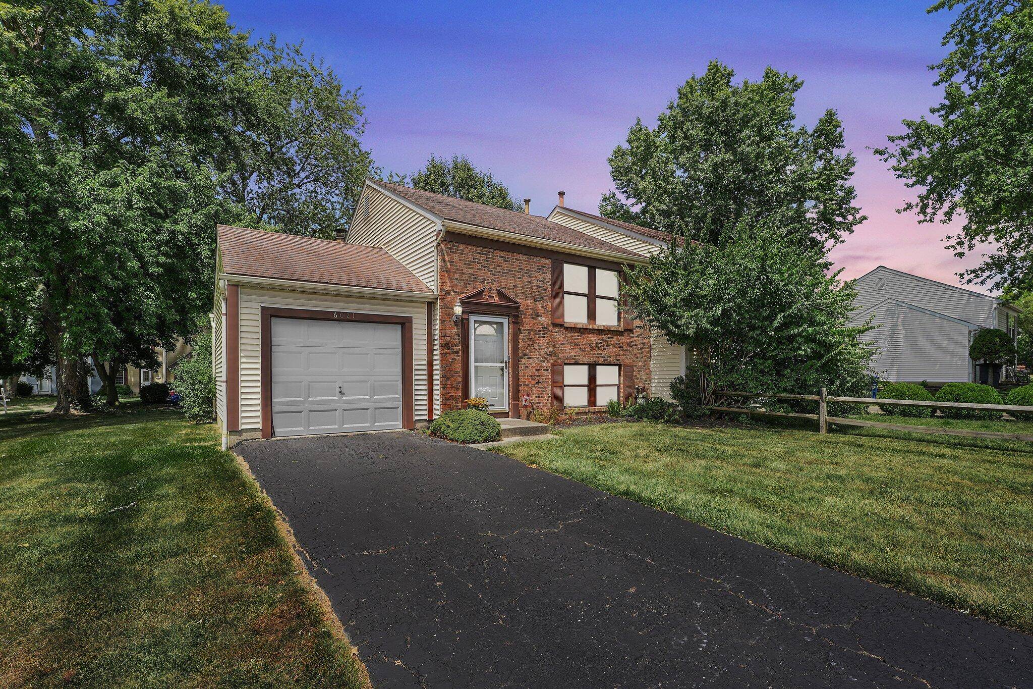 Westerville, OH 43081,6021 Sunwood Place