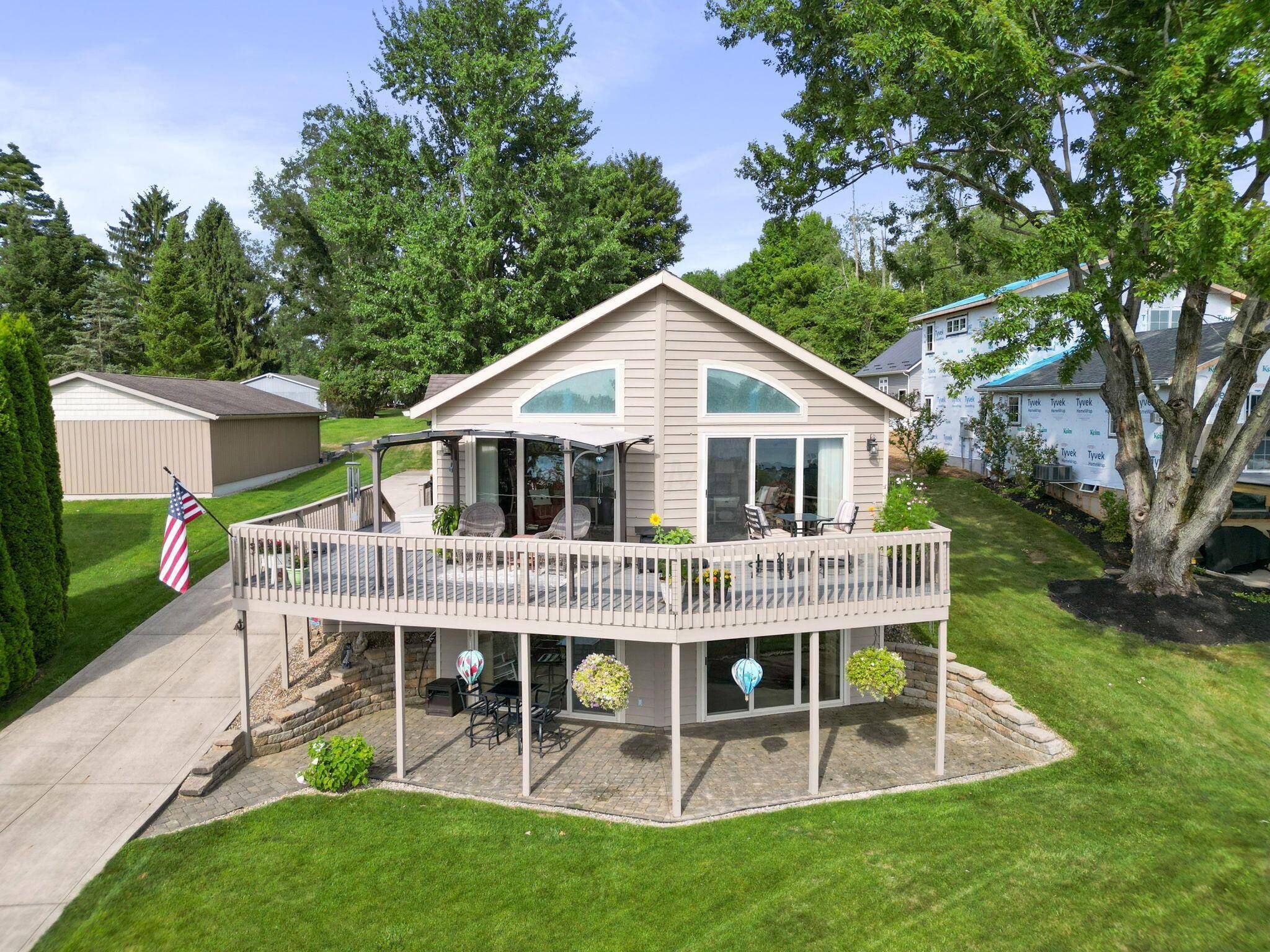 Howard, OH 43028,396 Lakeview Heights Drive