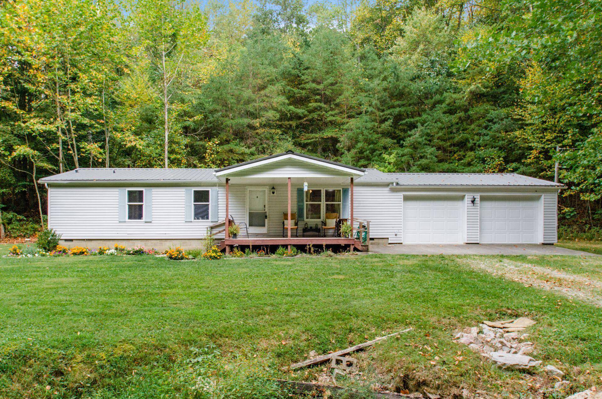 Logan, OH 43138,9072 Walnut Dowler Road