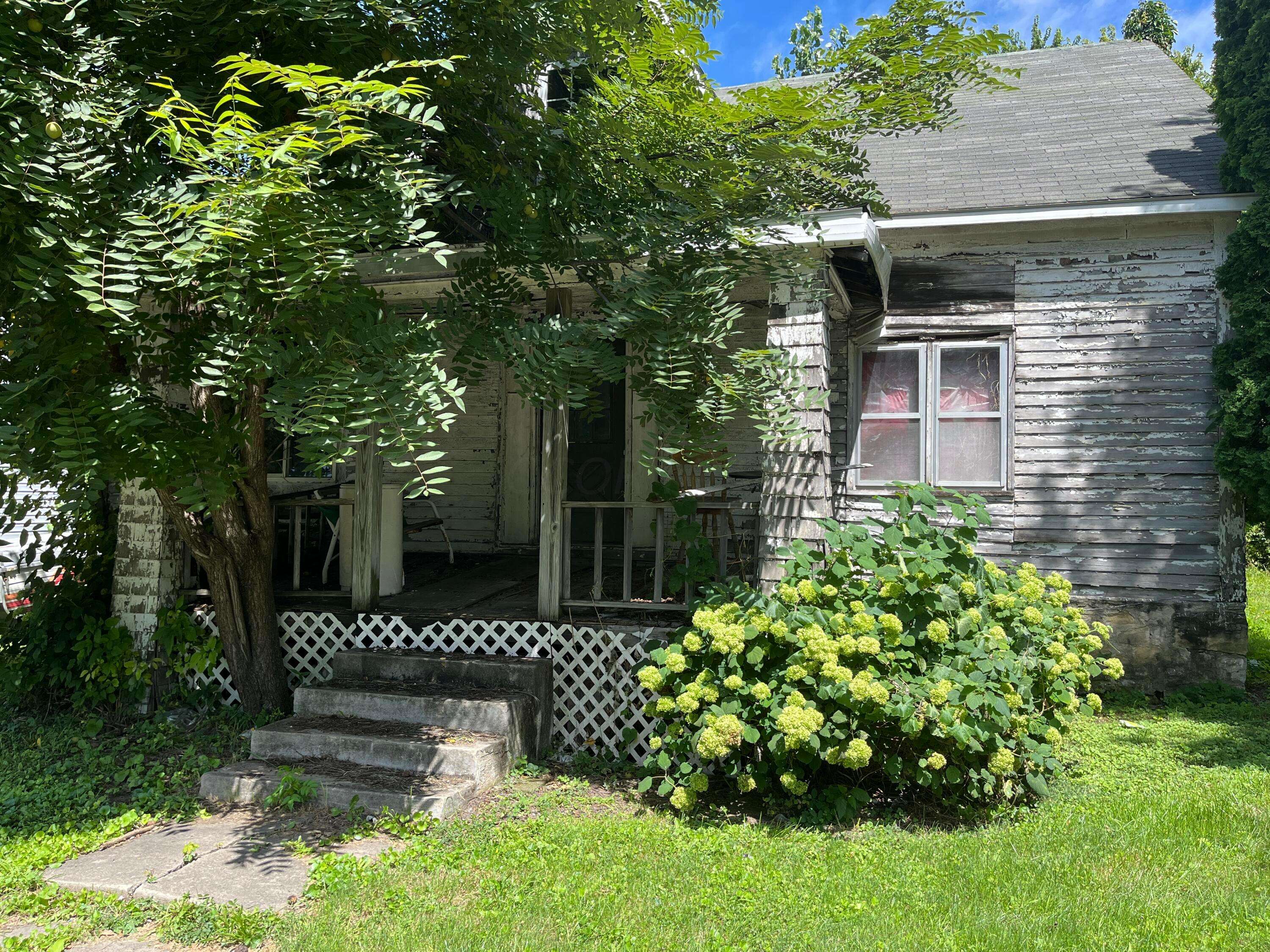 Bellefontaine, OH 43311,508 W Columbus Avenue