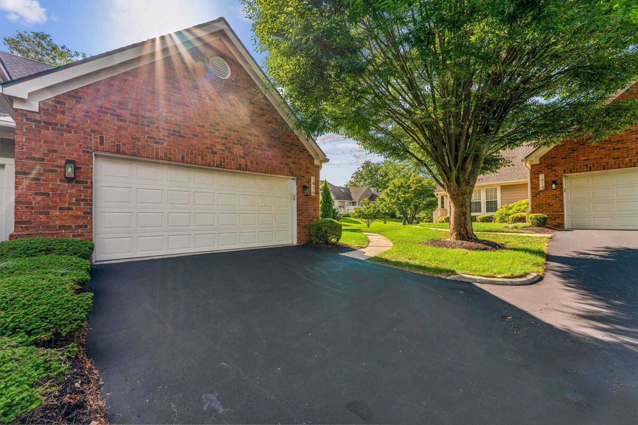 New Albany, OH 43054,1416 Sedgefield Drive