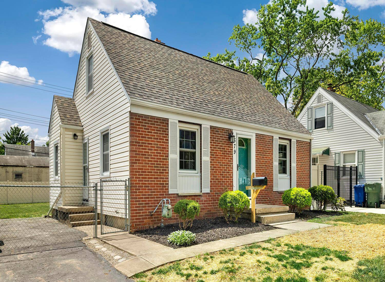 Columbus, OH 43214,579 Northridge Road